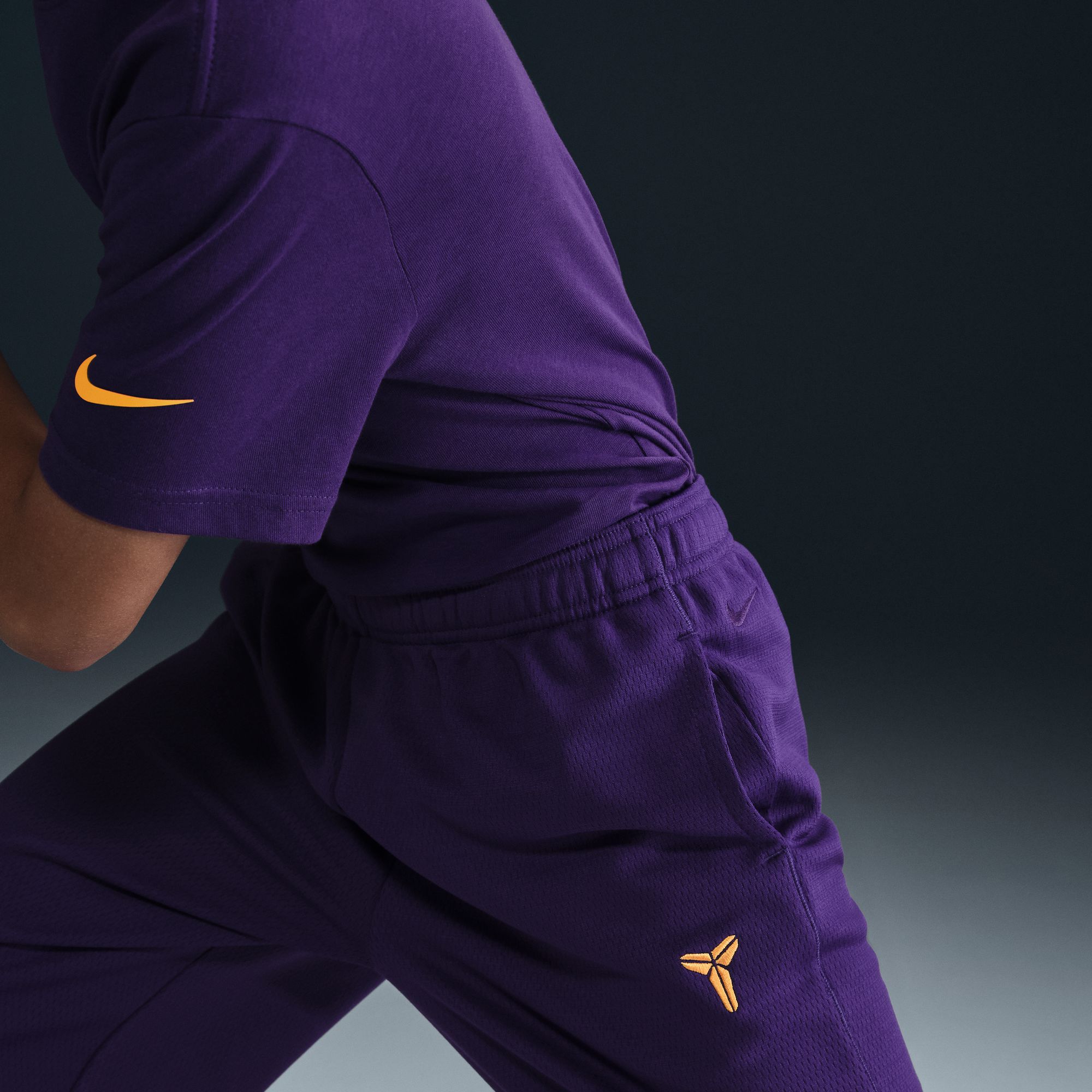 Nike Kid's Kobe Therma-FIT Pants product image