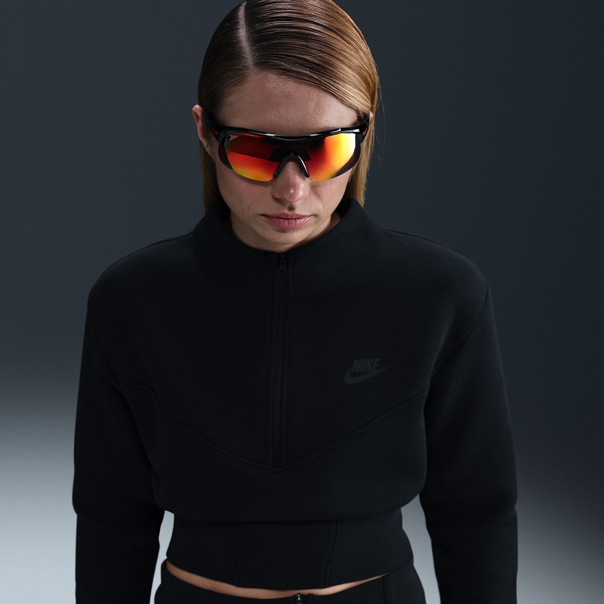 Nike Women's Sportswear Tech Fleece Cropped 1/2-Zip Top product image