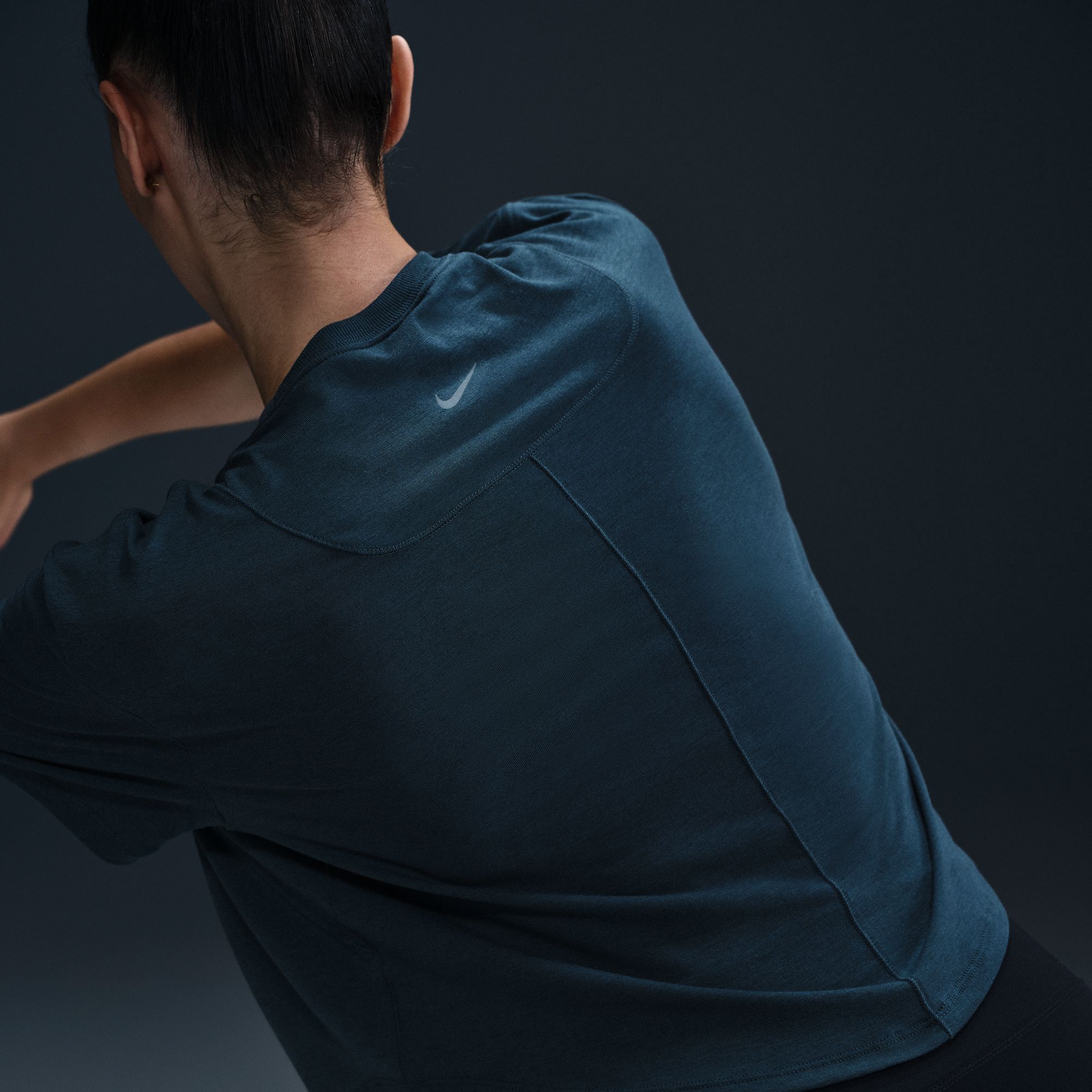 Nike Women's One Relaxed Dri-FIT Cropped Short-Sleeve T-Shirt product image