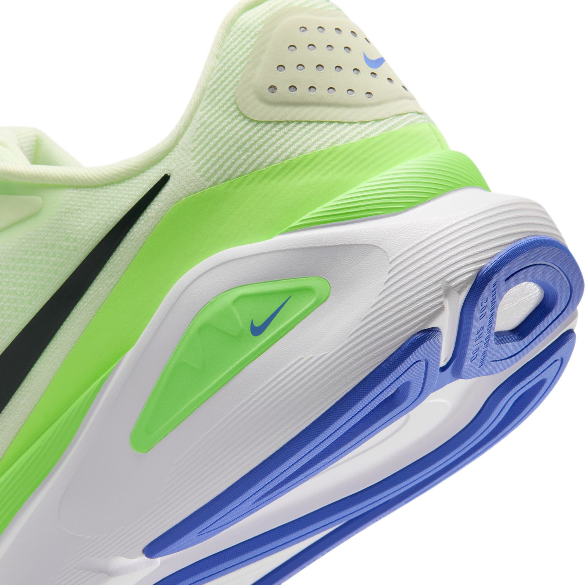 Nike Men's Structure 26 Running Shoes product image