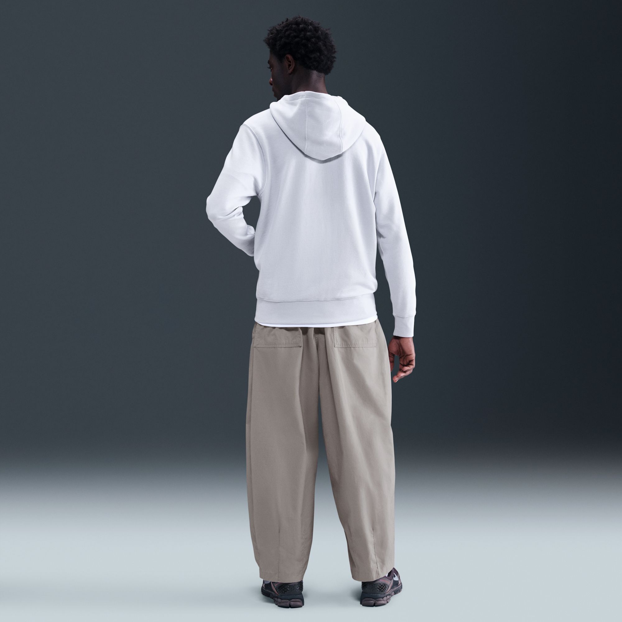 Nike Men's Club Balloon Pants product image