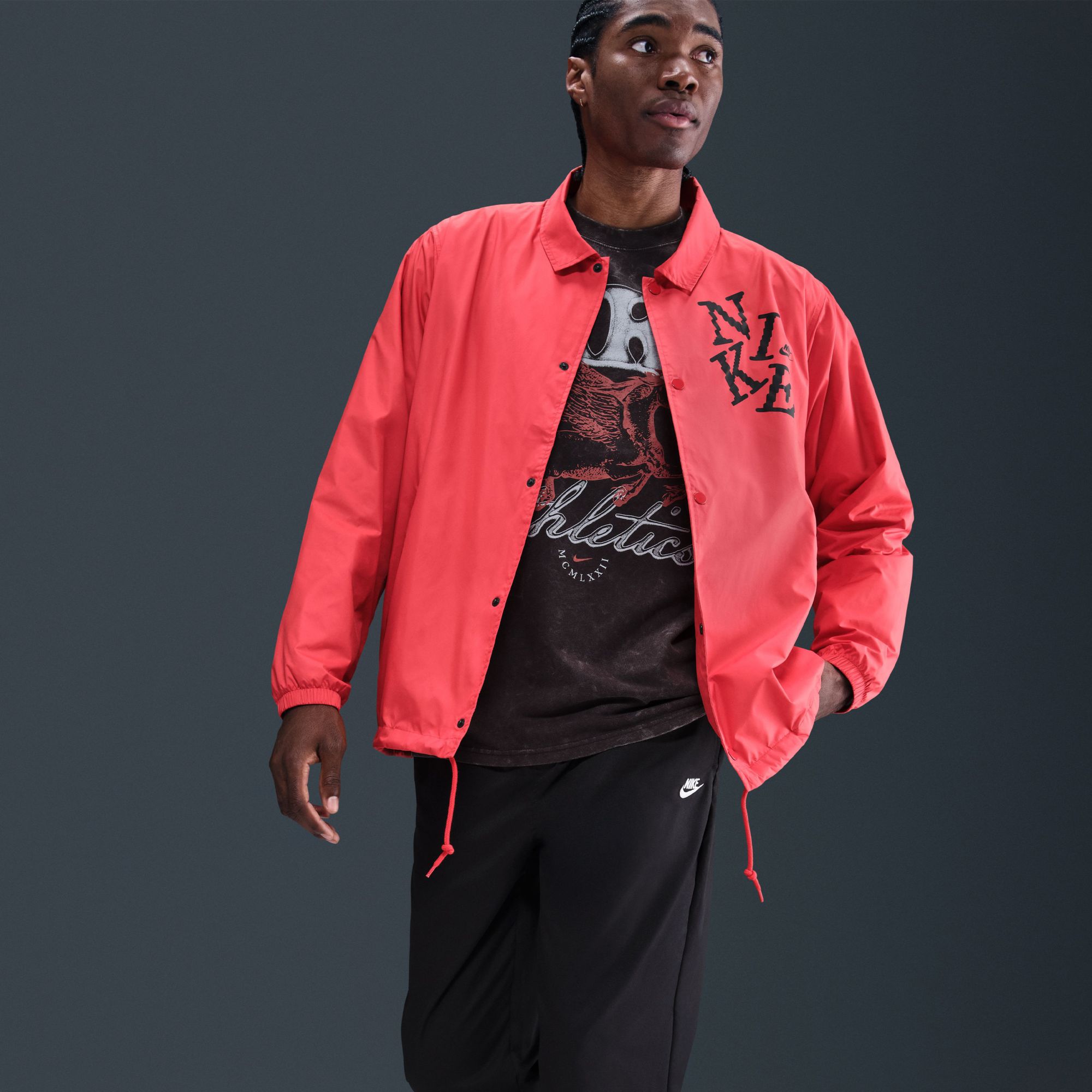 Nike Men's Club Woven Tapered Pants product image