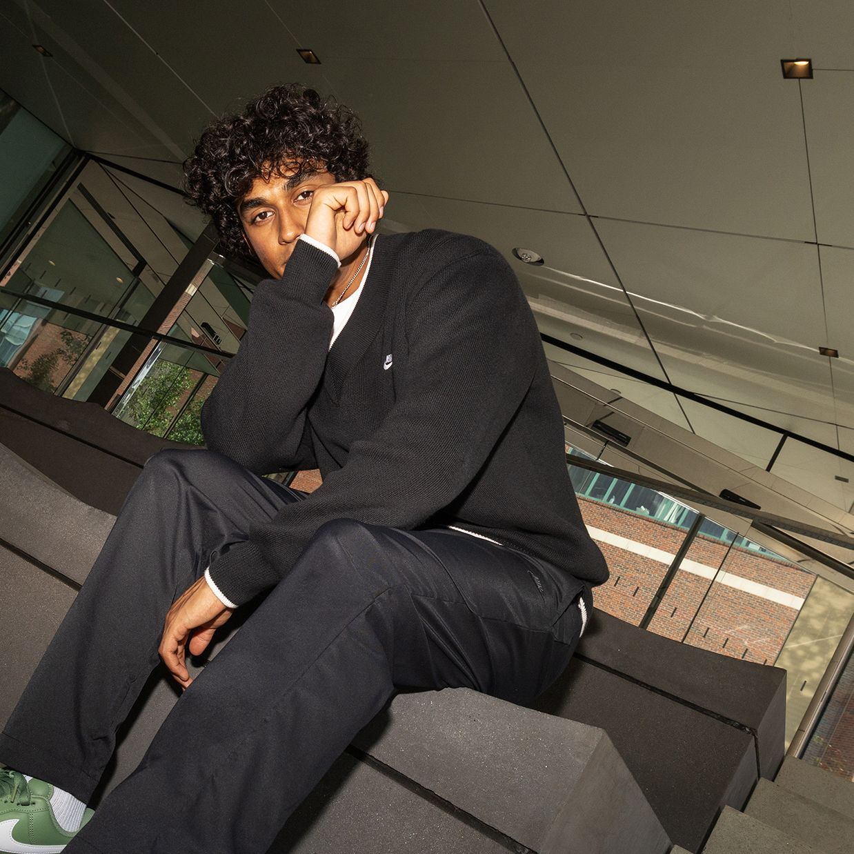 Nike Men's Club Woven Tapered Pants product image