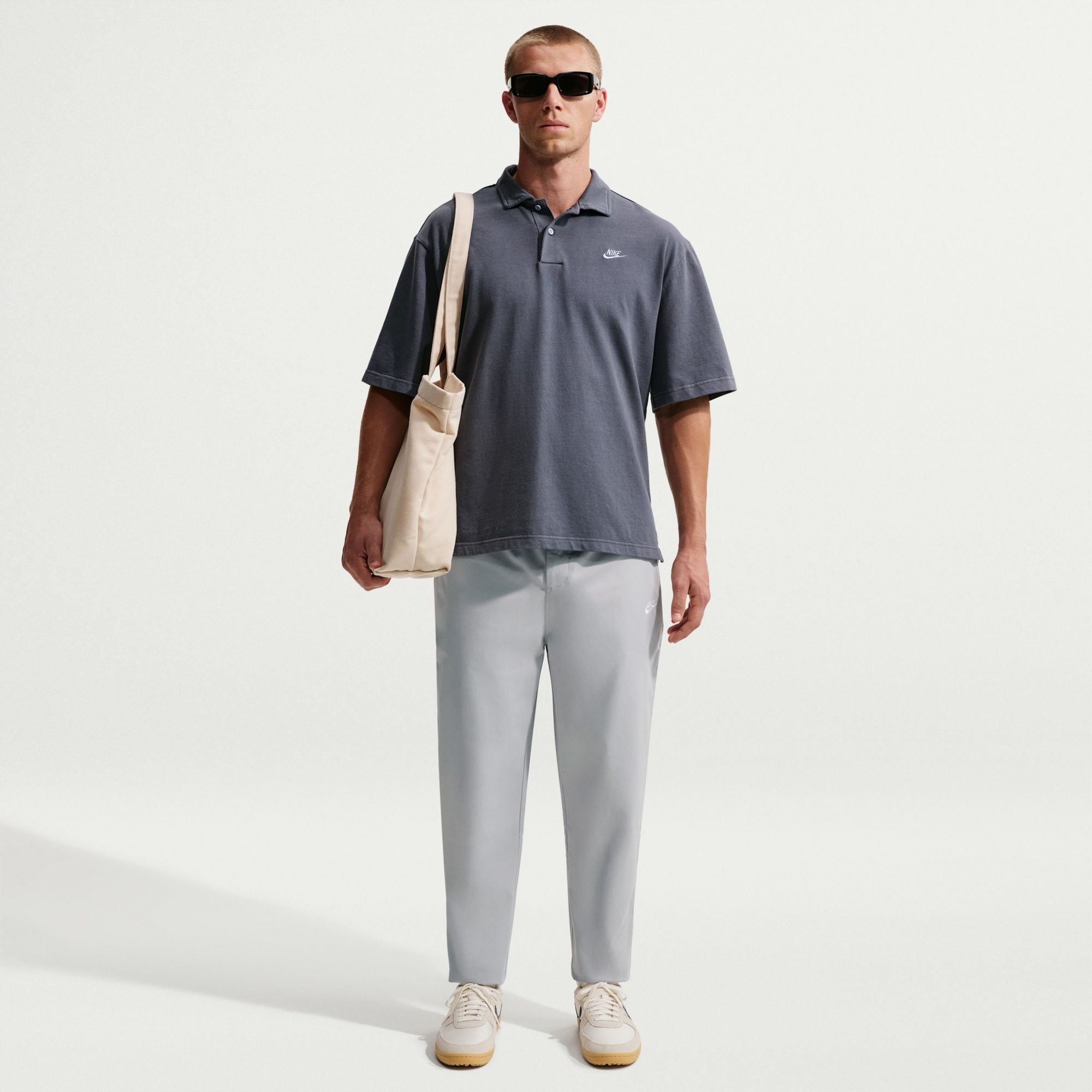Nike Men's Club Woven Tapered Pants product image