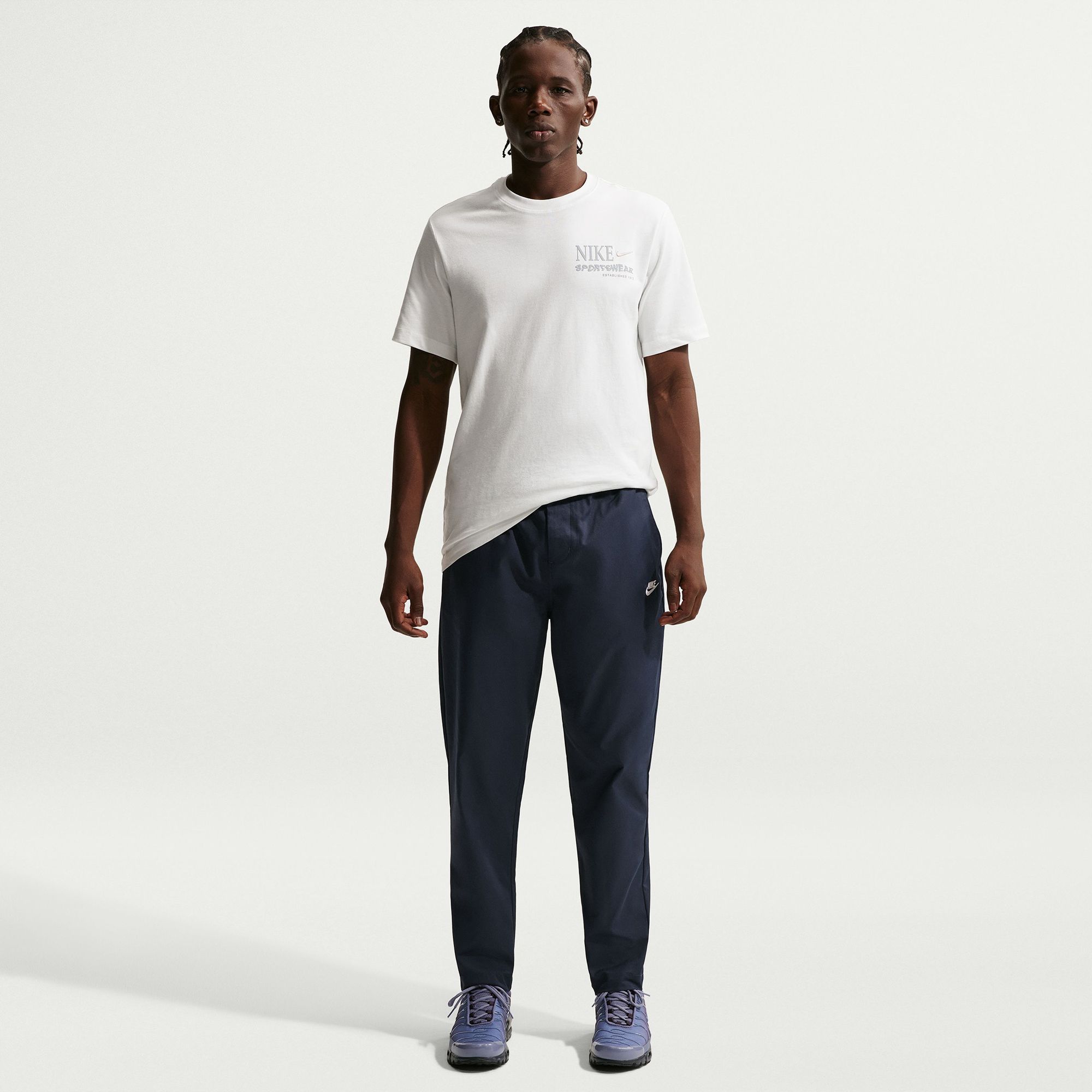 Nike Men's Club Woven Tapered Pants product image