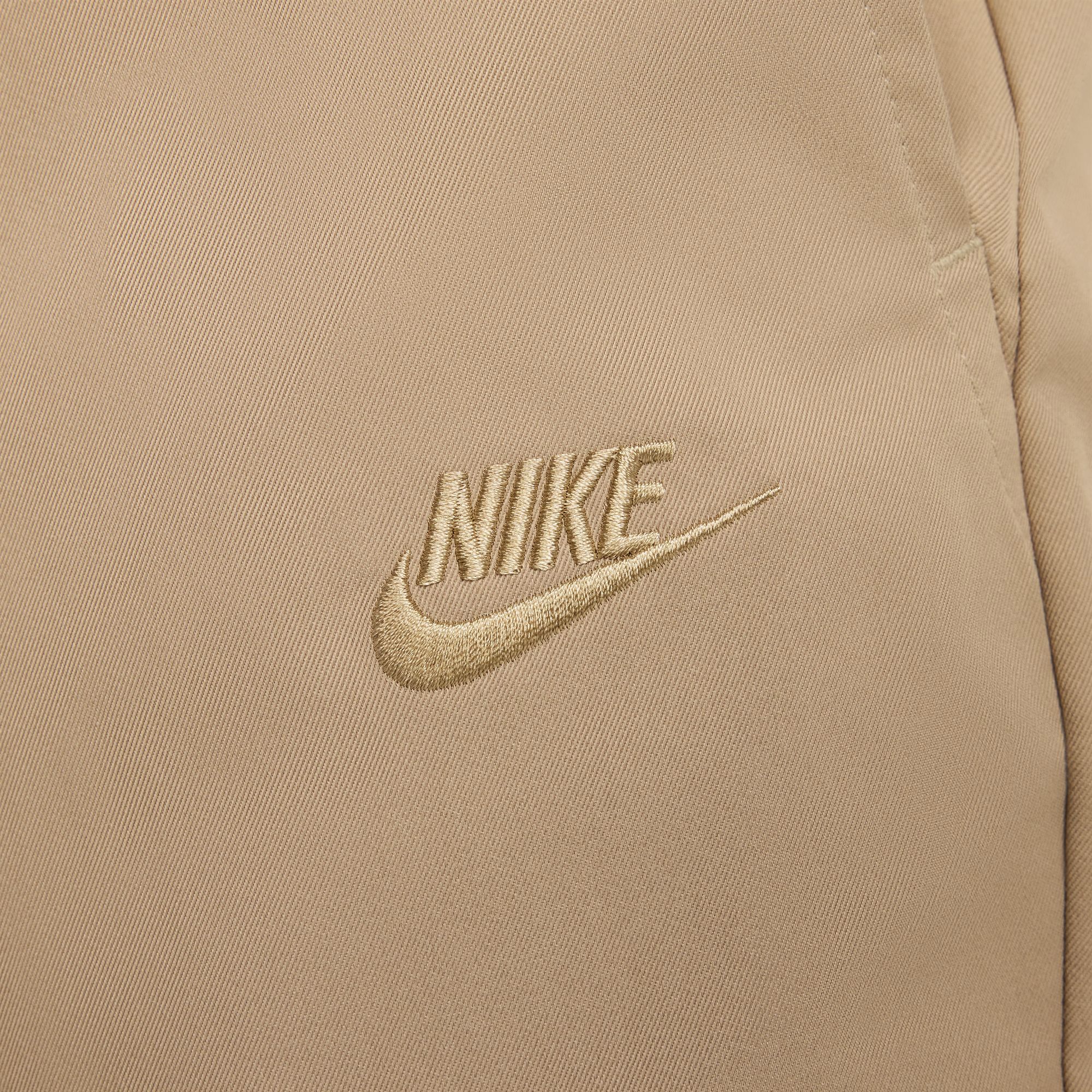 Nike Men's Club Woven Tapered Pants product image