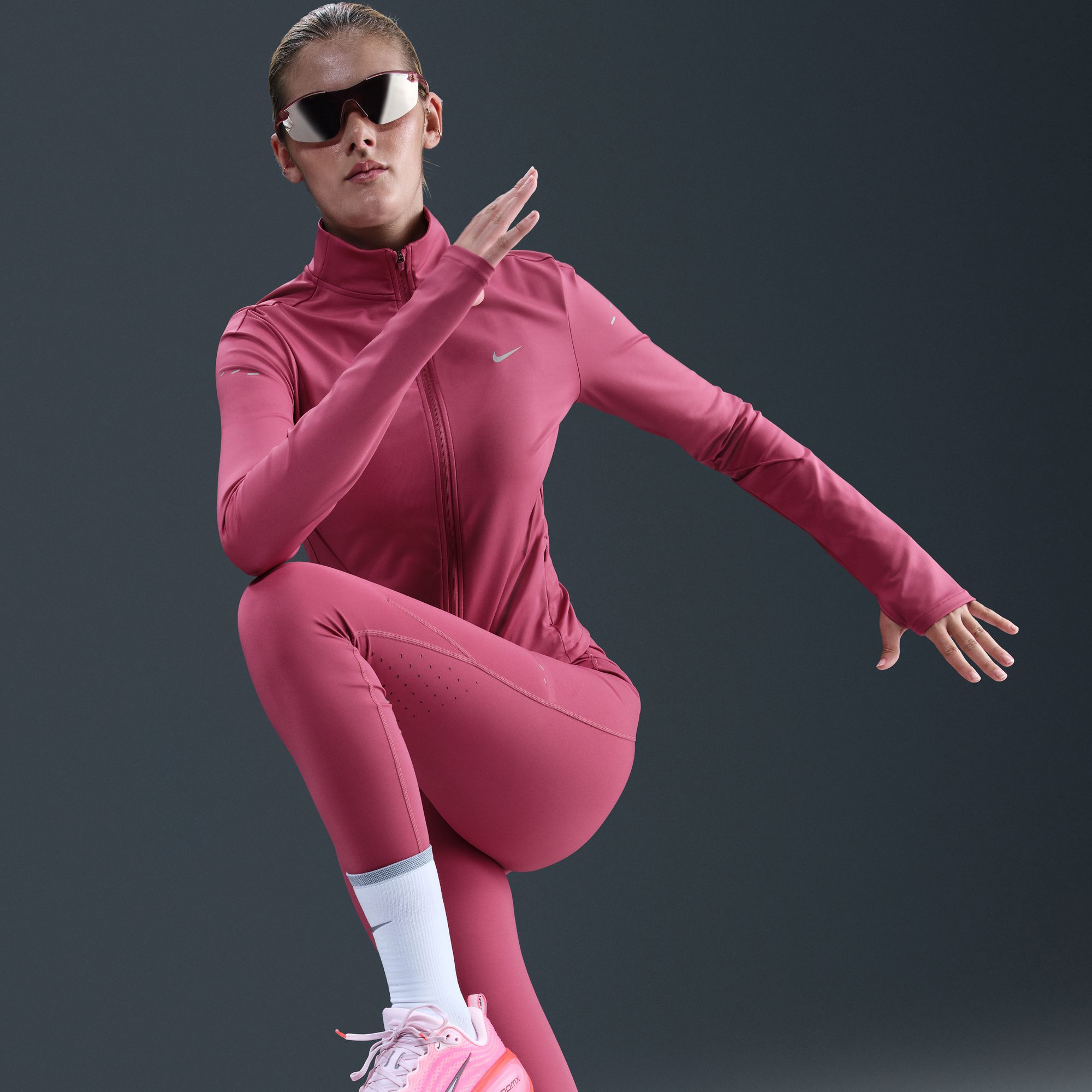 Nike Women's Swift 7/8 Running Leggings product image