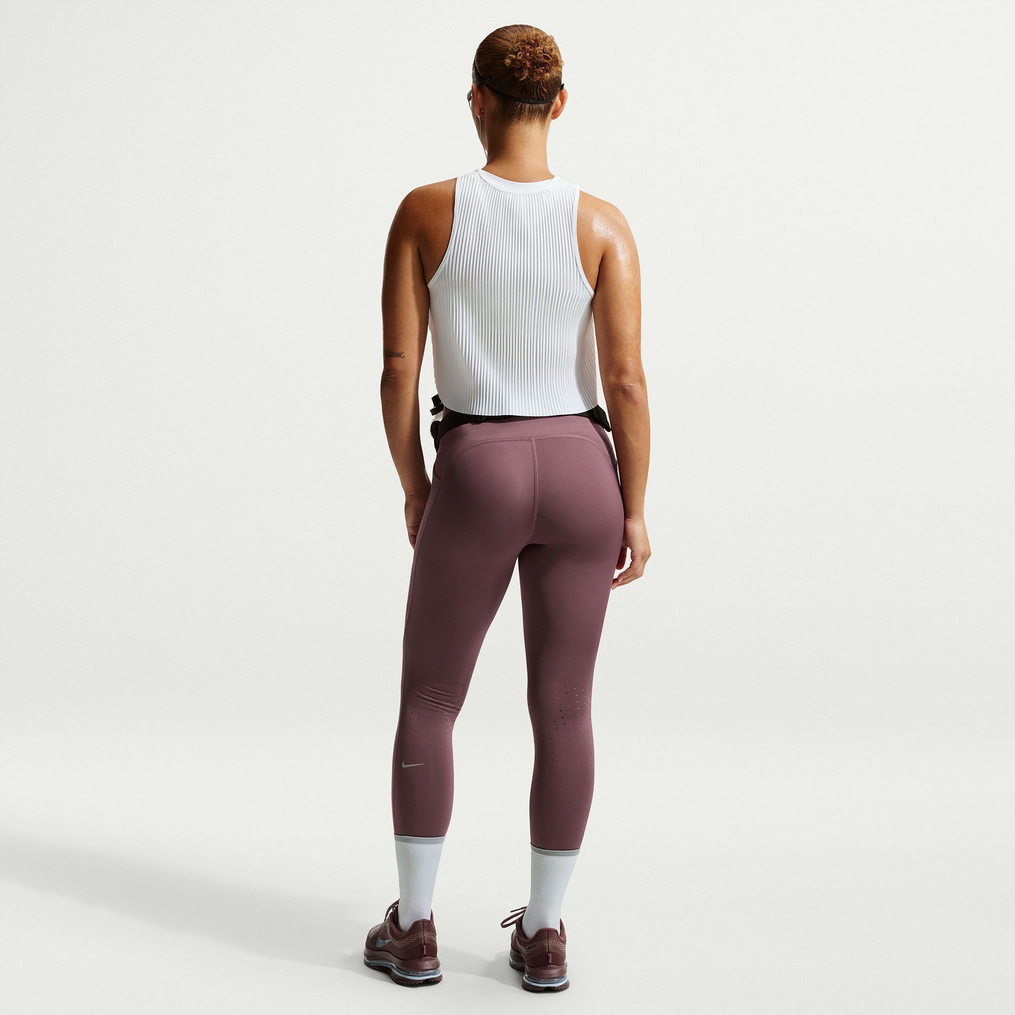 Nike Women's Swift 7/8 Running Leggings product image