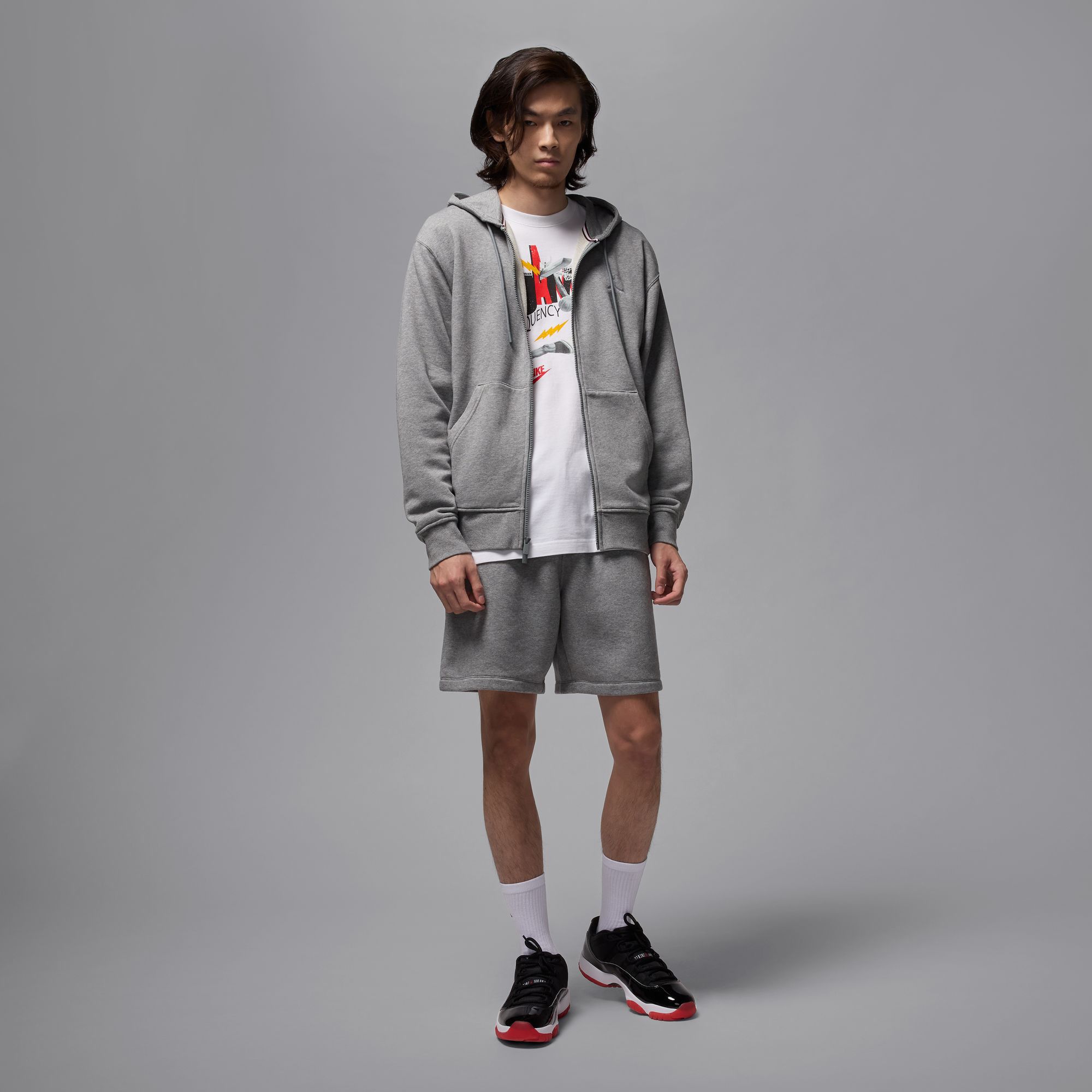 Jordan Men's Brand Jamming Frequency Graphic T-Shirt product image