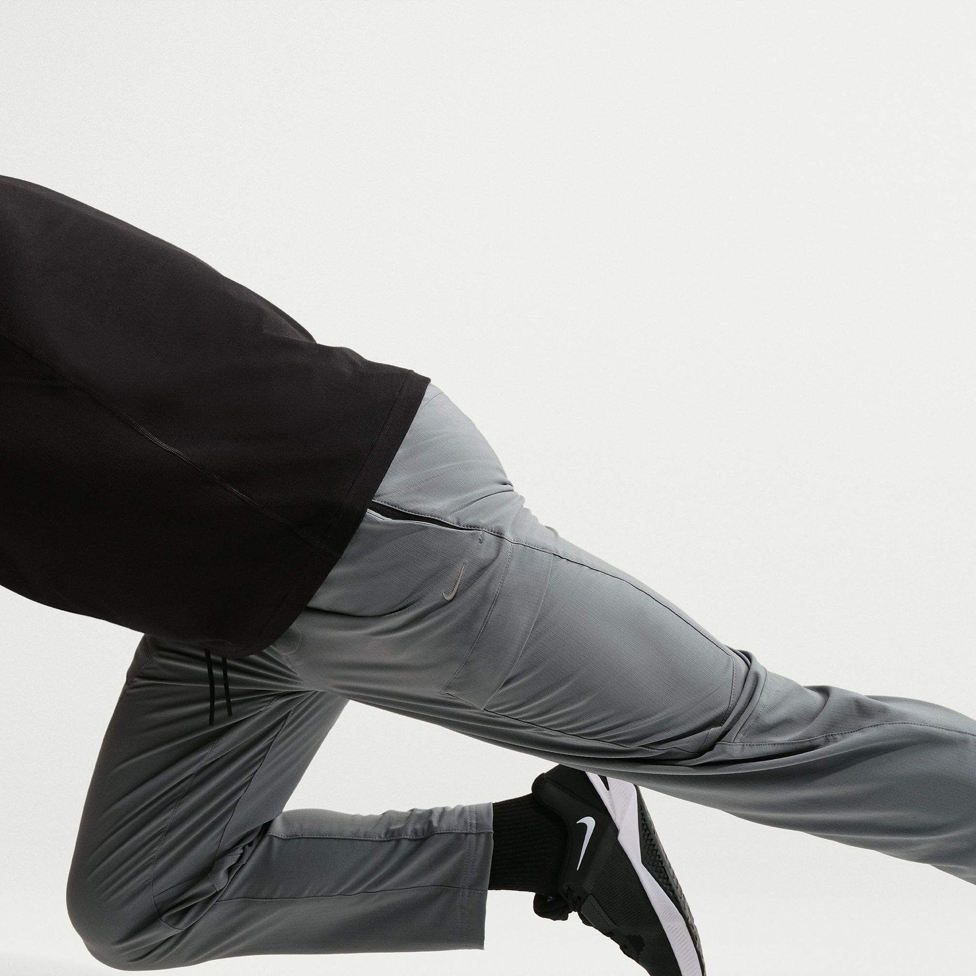 Nike Men's Dri-FIT Unlimited Cargo Pants product image