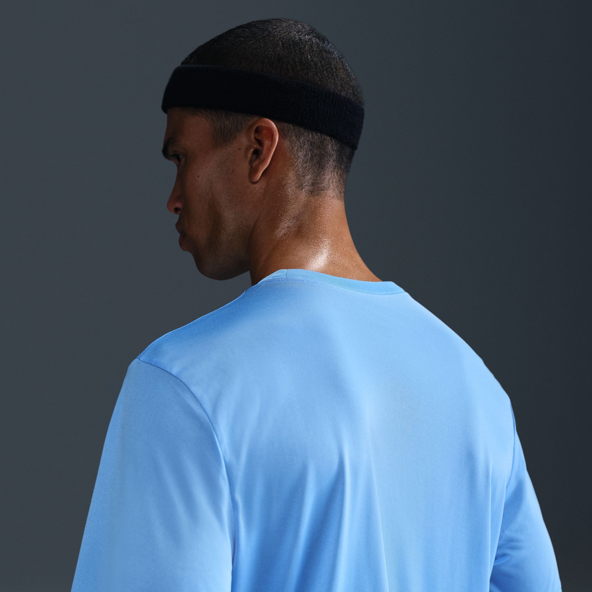 Nike Men's Dri-FIT Air Island Jam Graphic T-Shirt product image