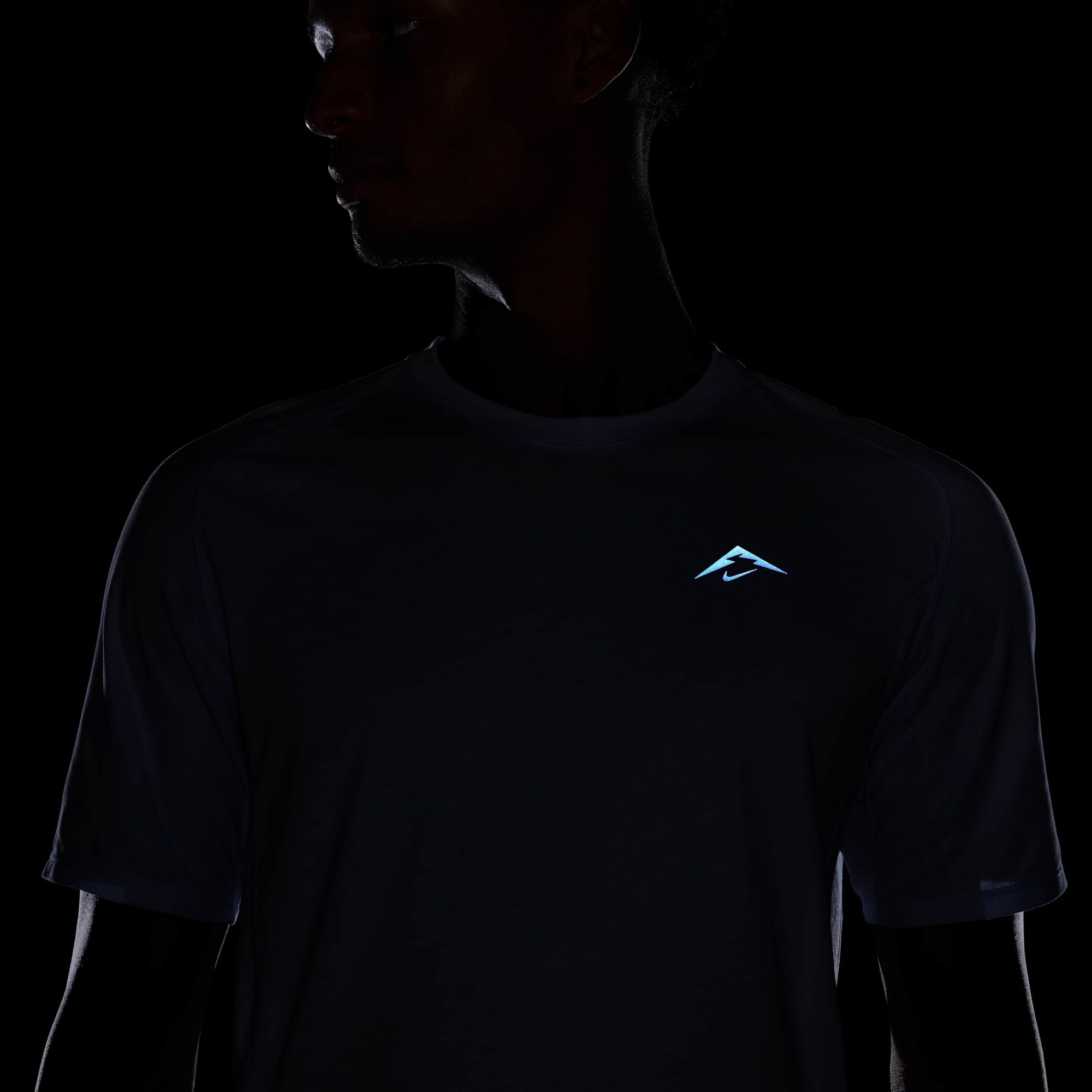 Nike Men's Solar Chase Dri-FIT ADV Short Sleeve Running Shirt product image