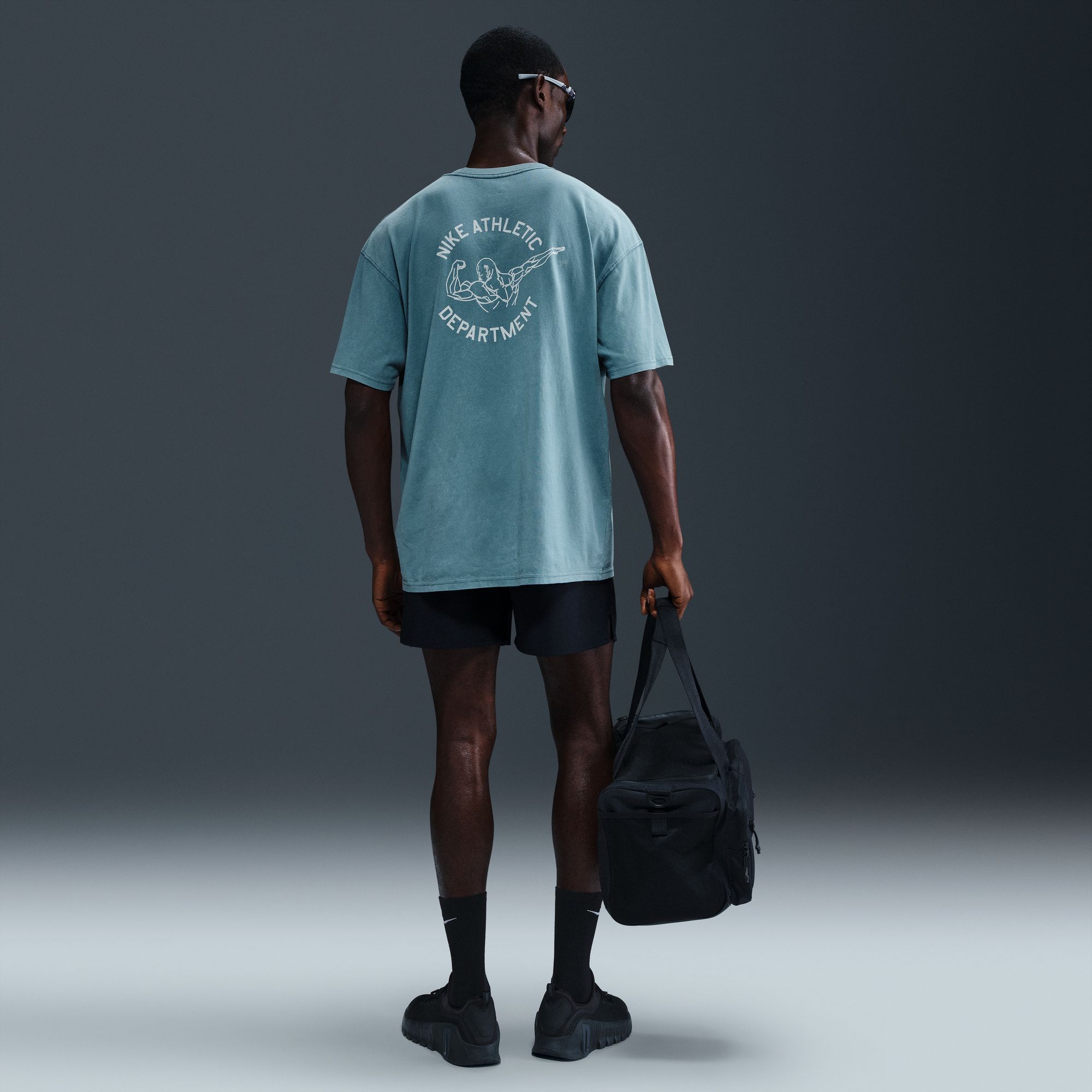 Nike Men's Max90 Fitness Graphic T-Shirt product image