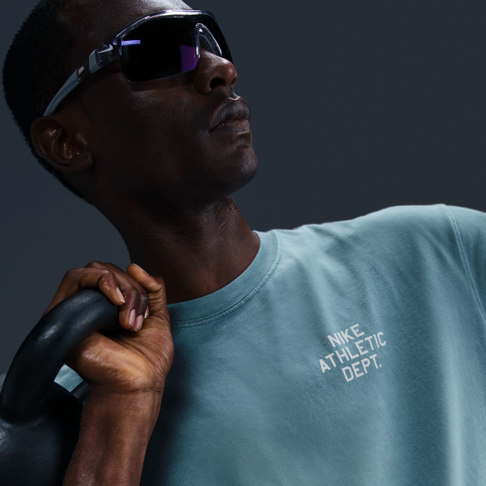 Nike Men's Max90 Fitness Graphic T-Shirt product image