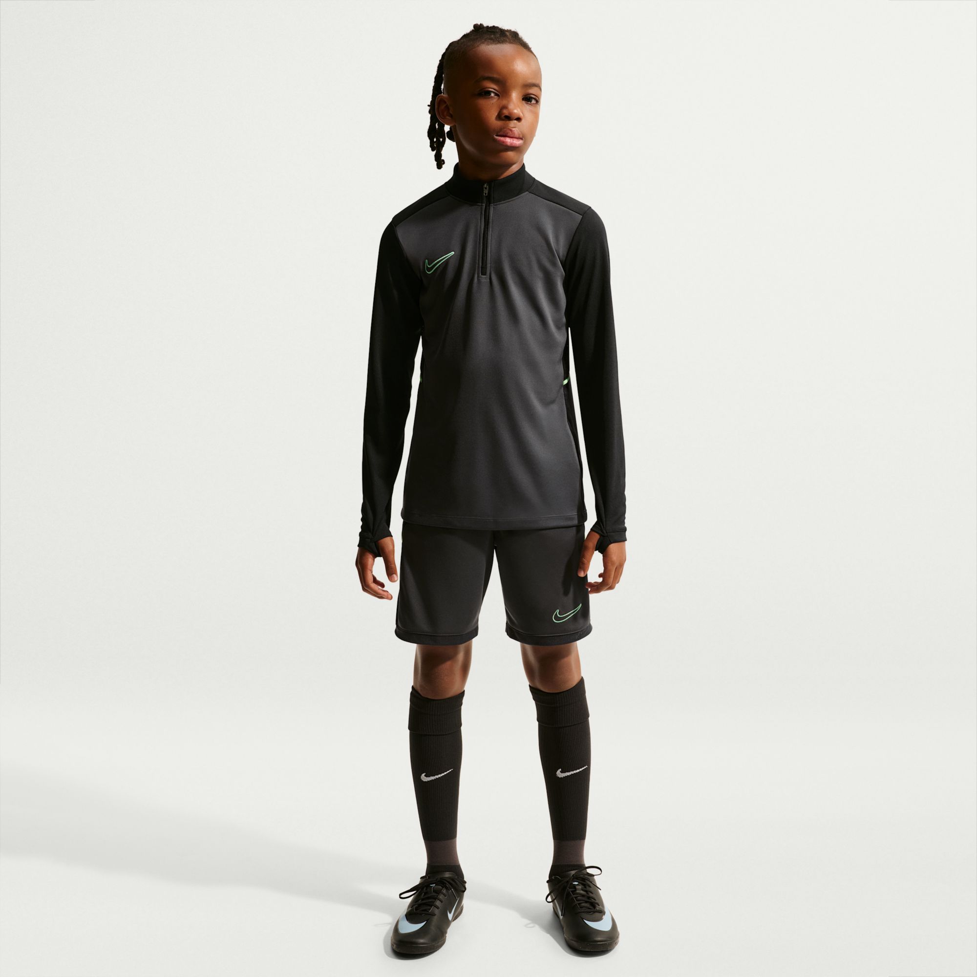 Nike Kids' Academy 25 Dri-FIT Drill Top product image