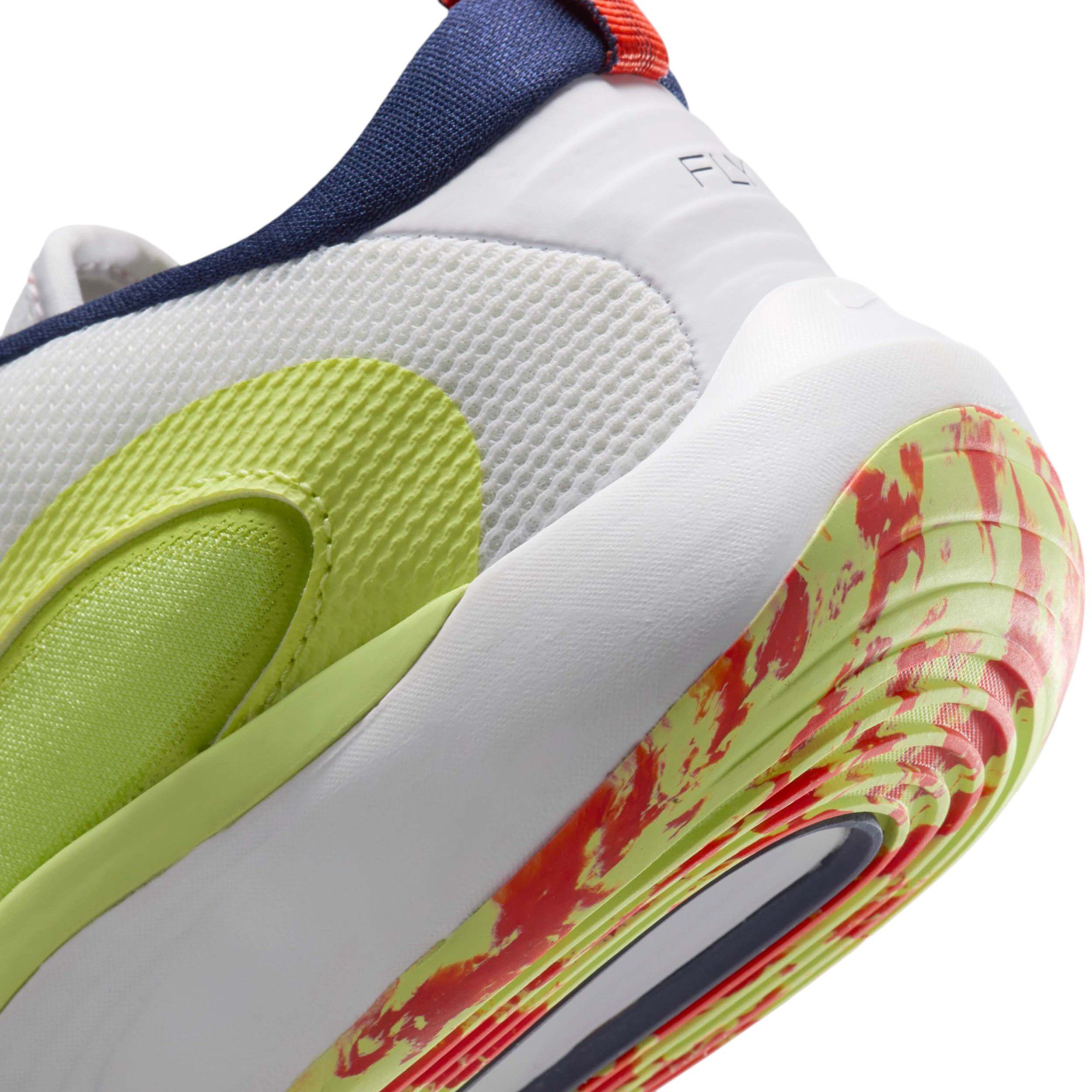 Nike Kids' Grade School IsoFly Basketball Shoes product image