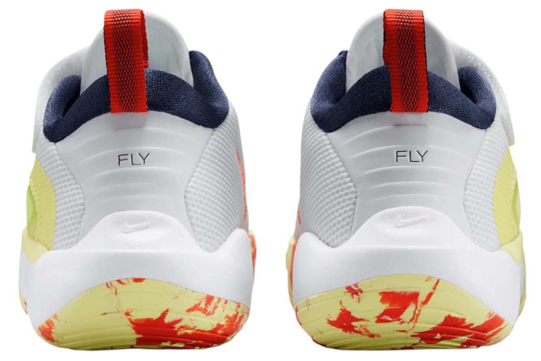 Nike Kids' Preschool IsoFly Basketball Shoes product image