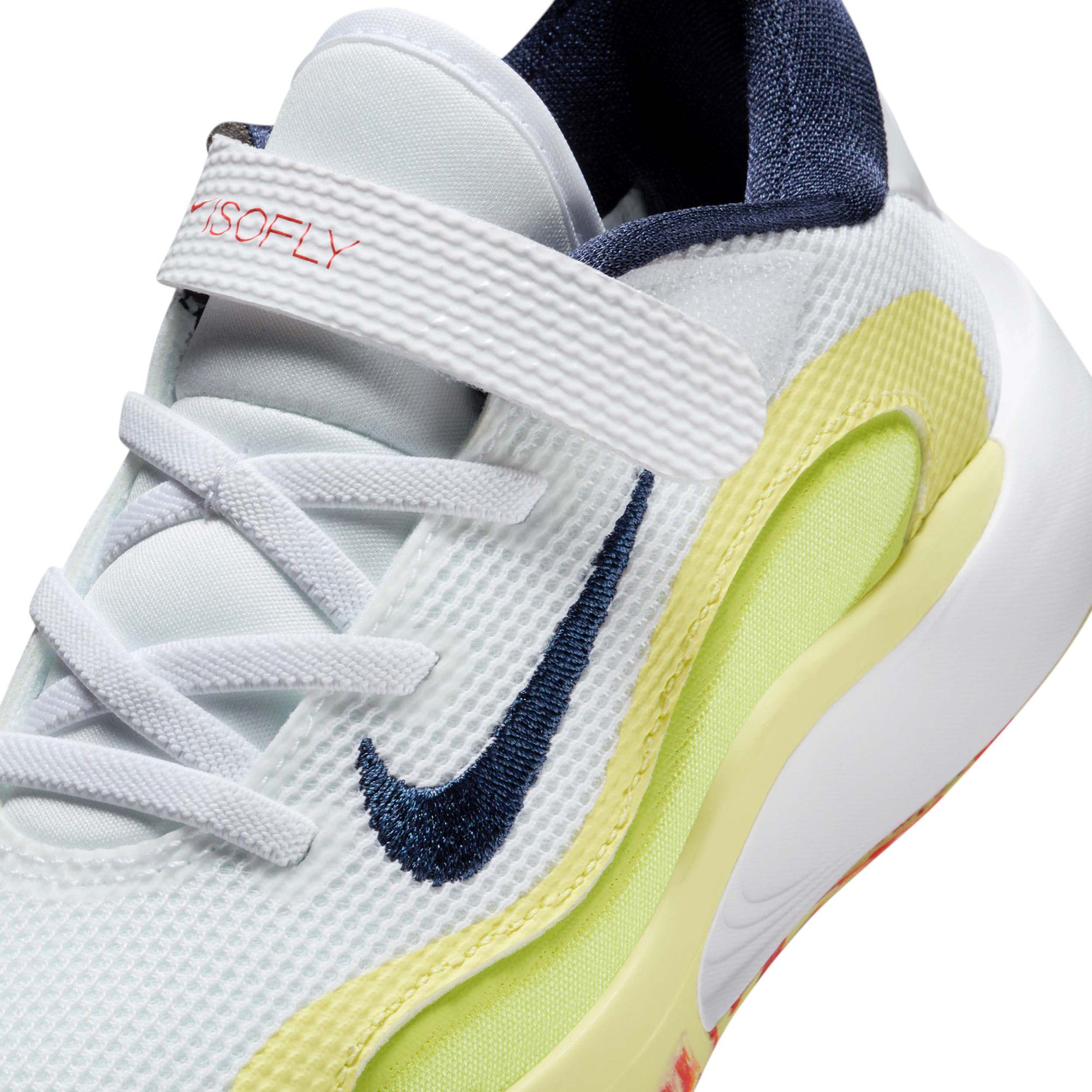 Nike Kids' Preschool IsoFly Basketball Shoes product image