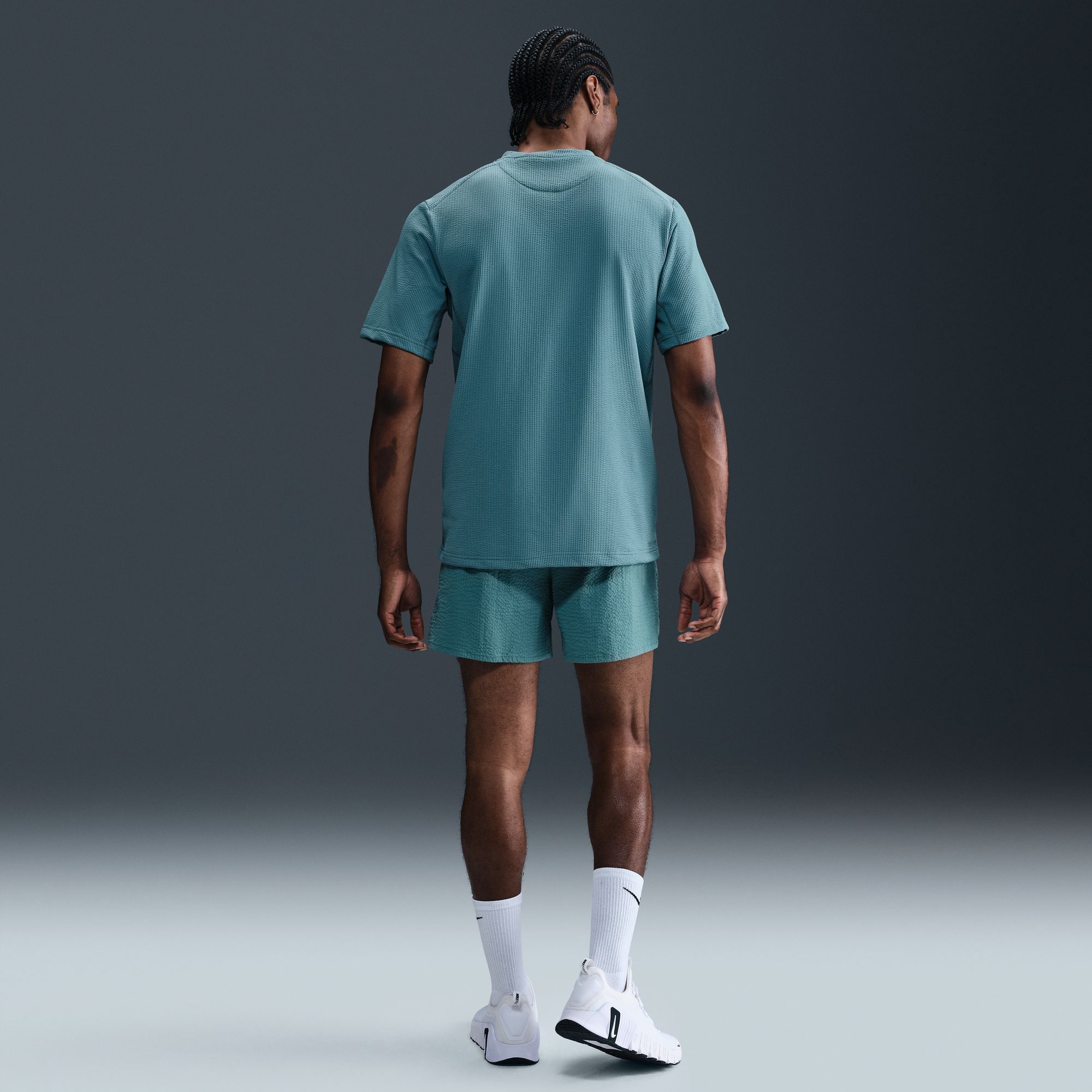 Nike Men's Dri-FIT Primary Seersucker T-Shirt product image