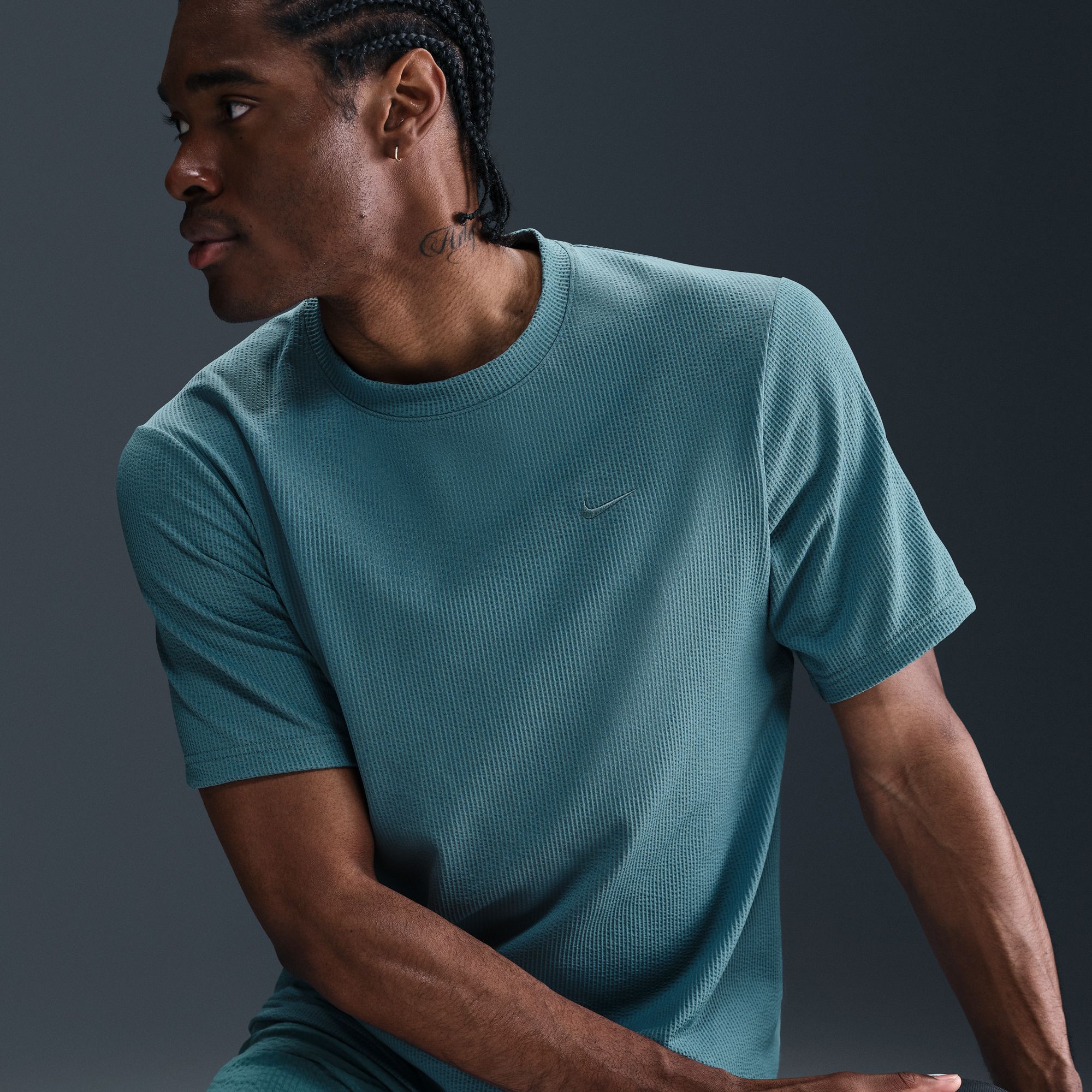 Nike Men's Dri-FIT Primary Seersucker T-Shirt product image