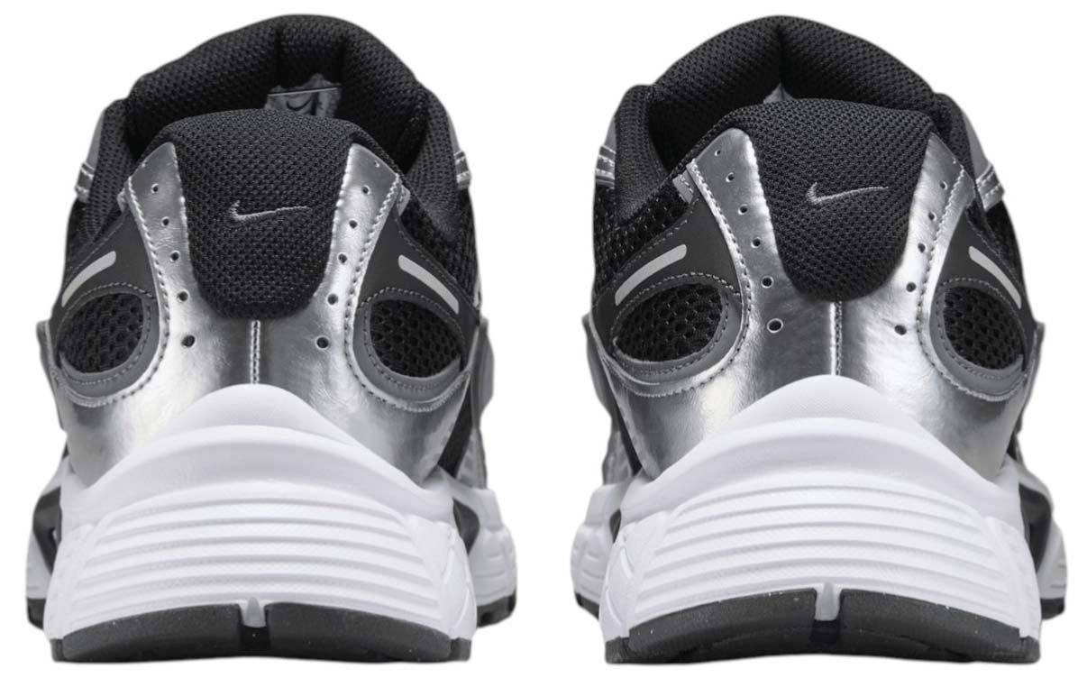 Nike Men's V5 RNR Shoes product image