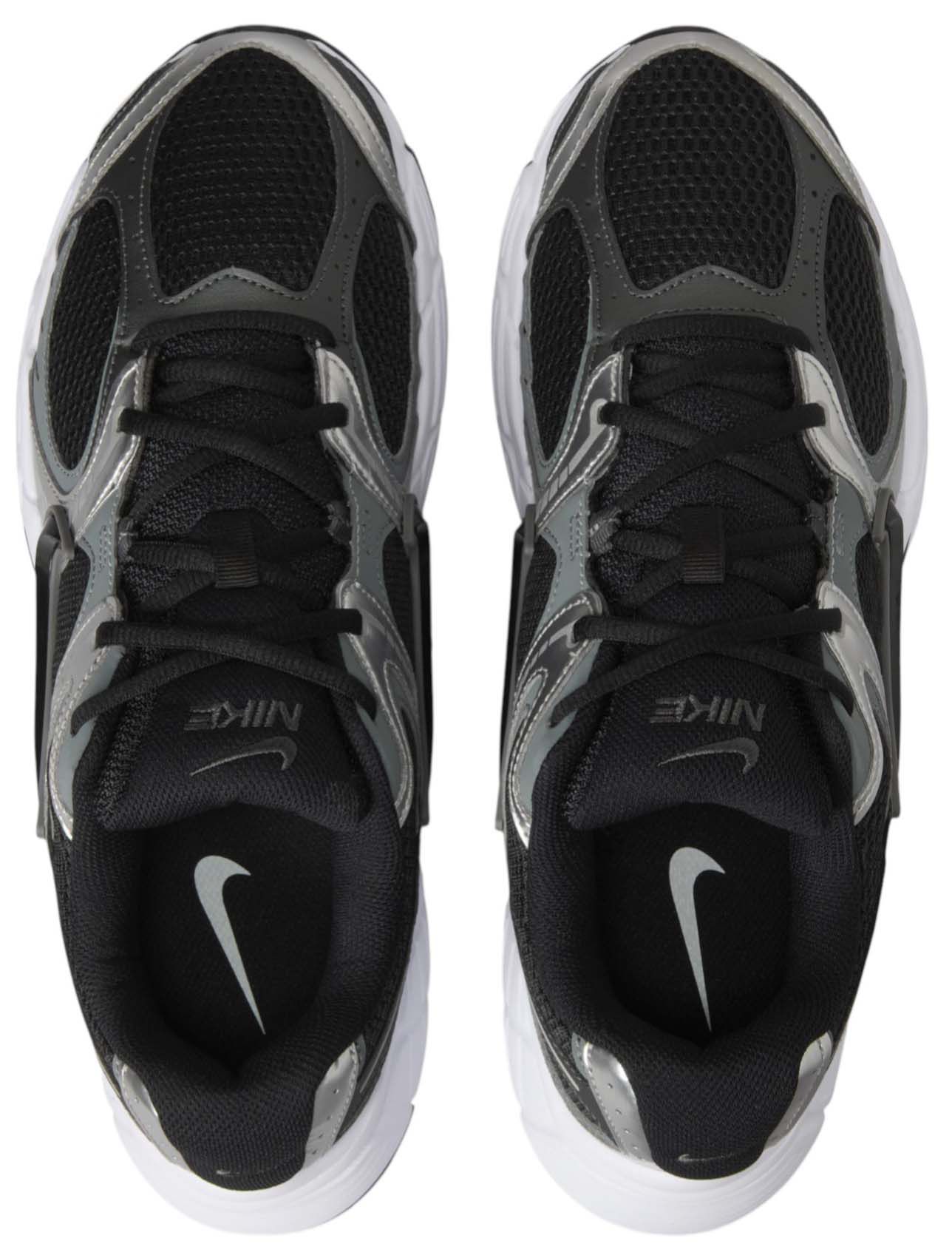 Nike Men's V5 RNR Shoes product image