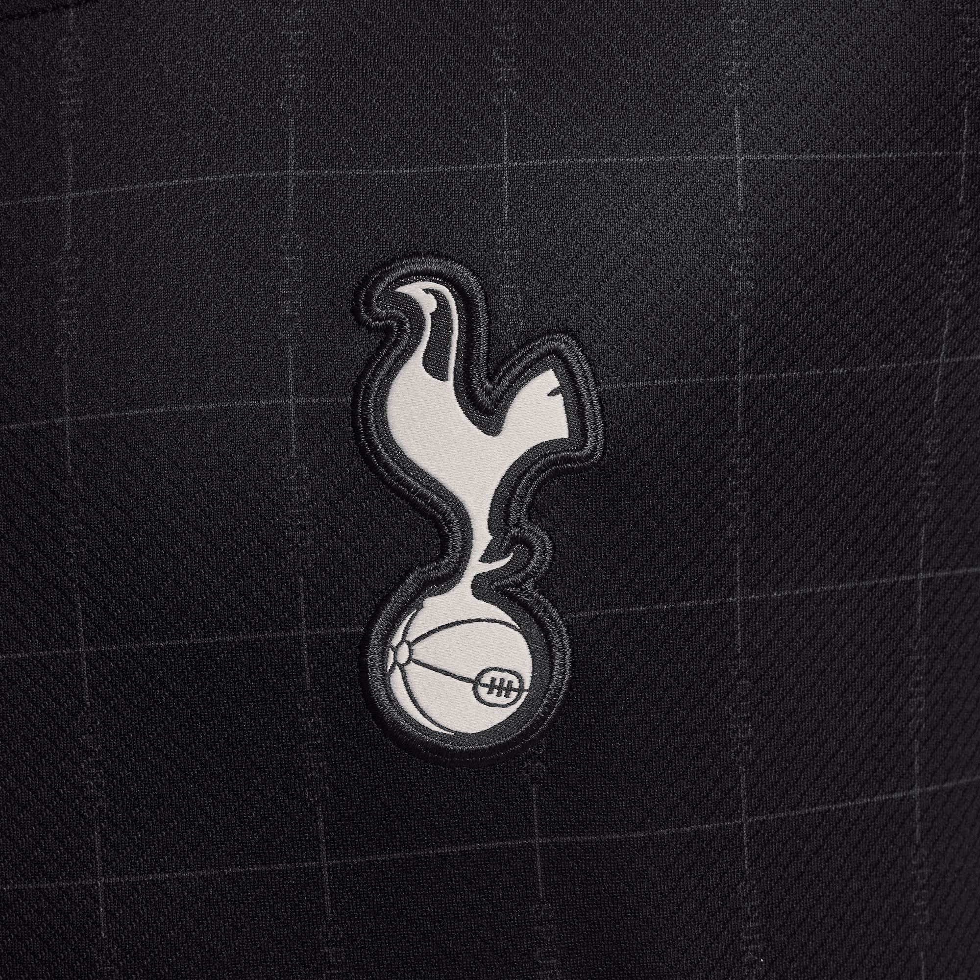 Nike Youth Tottenham Hotspur 2025-26 Black Away Replica Jersey product image