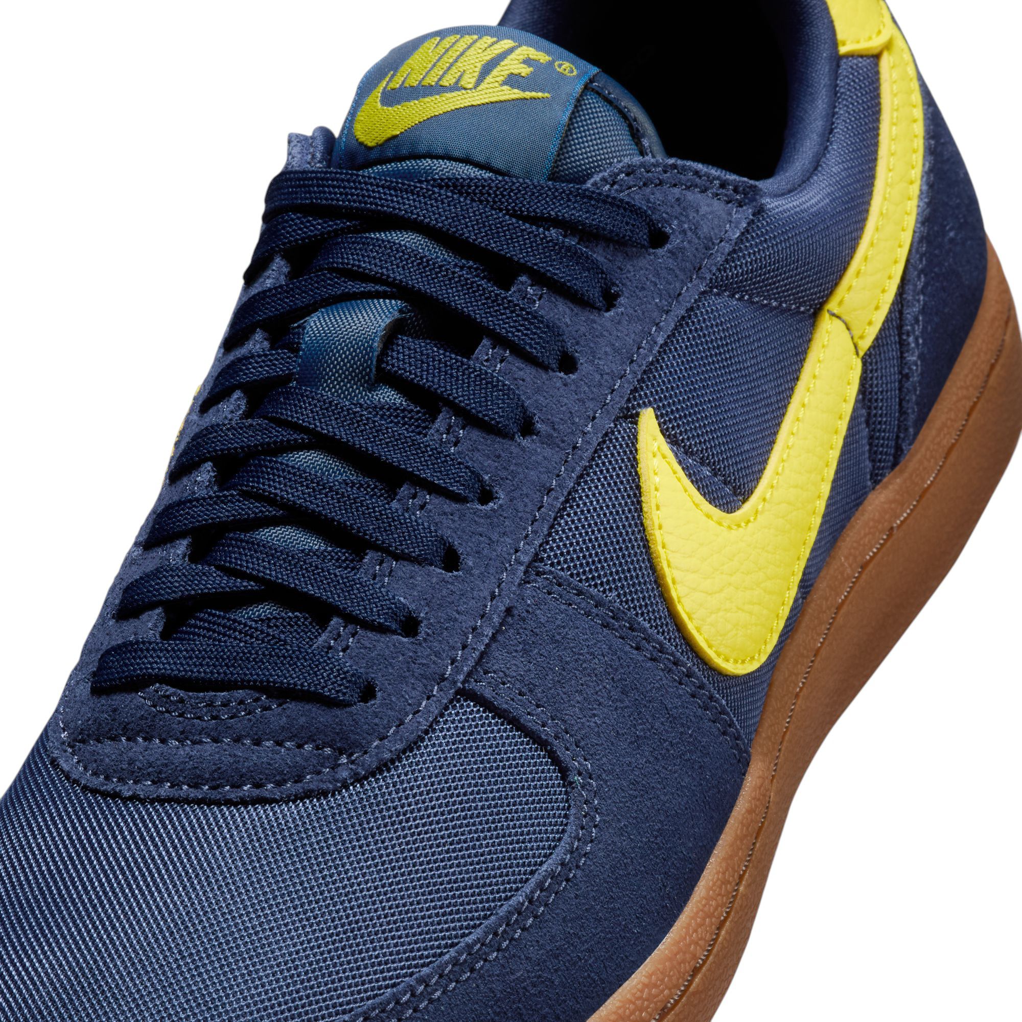 Nike Women's Field General Shoes product image