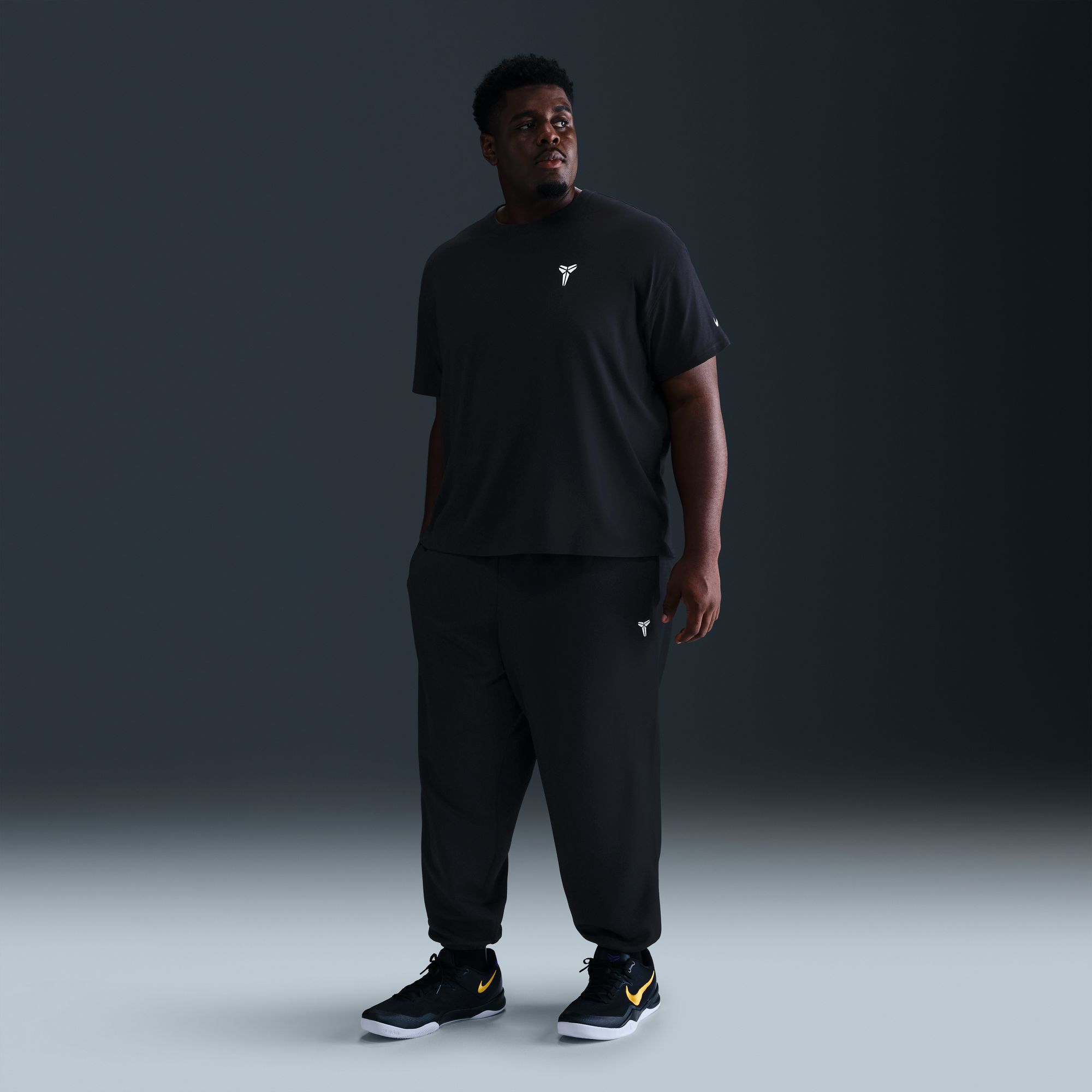 Nike Men's Therma-FIT Kobe Bryant Basketball Pants product image