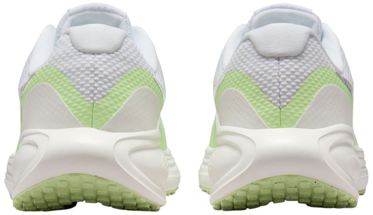 Nike Women's Revolution 8 Running Shoes product image