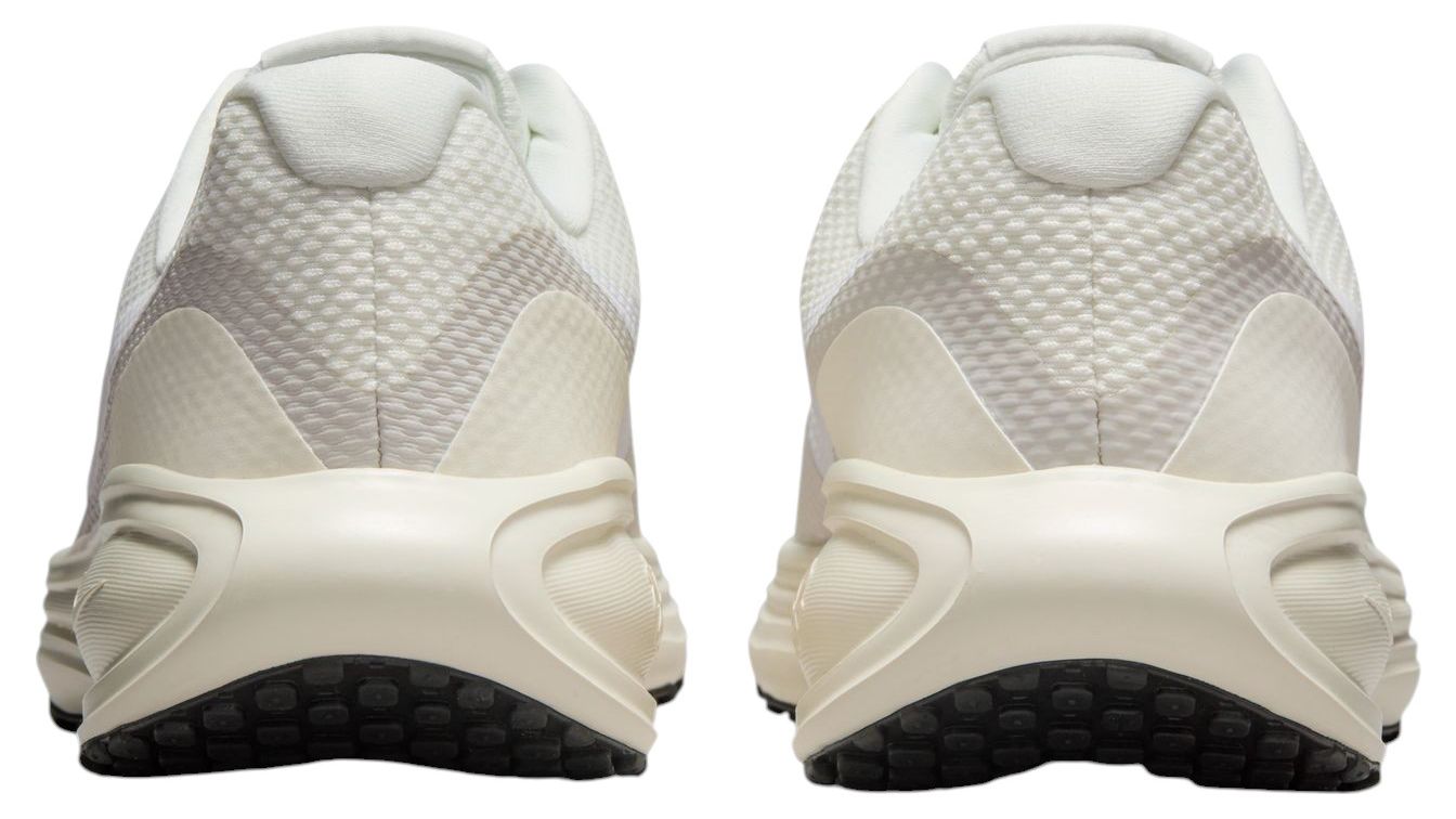 Nike Women's Revolution 8 Running Shoes product image