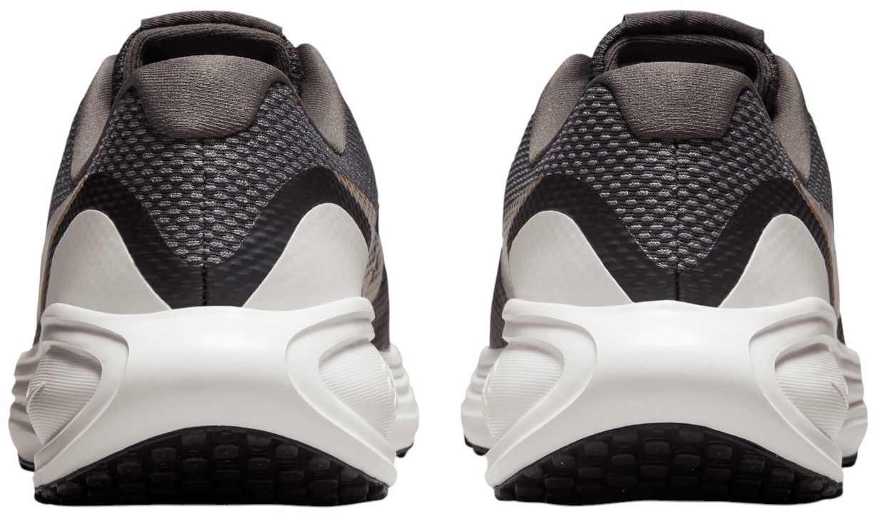 Nike Women's Revolution 8 Running Shoes product image