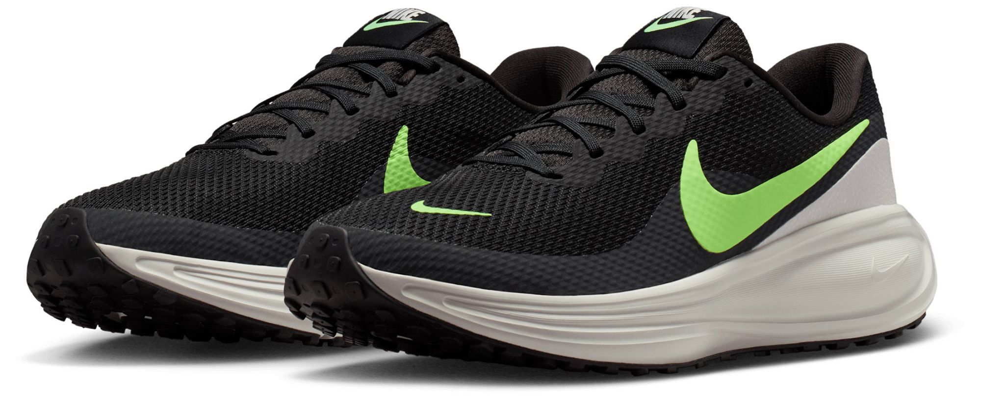 Nike Men's Revolution 8 Running Shoes product image