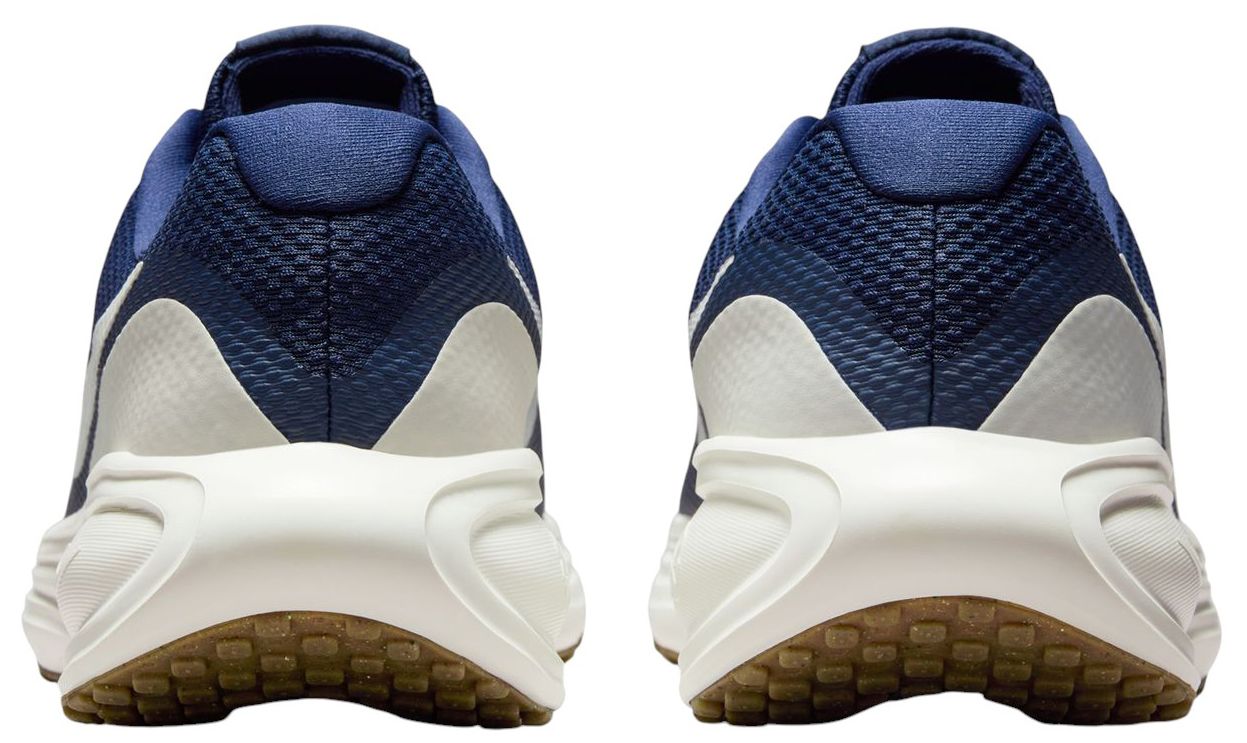 Nike Men's Revolution 8 Running Shoes product image