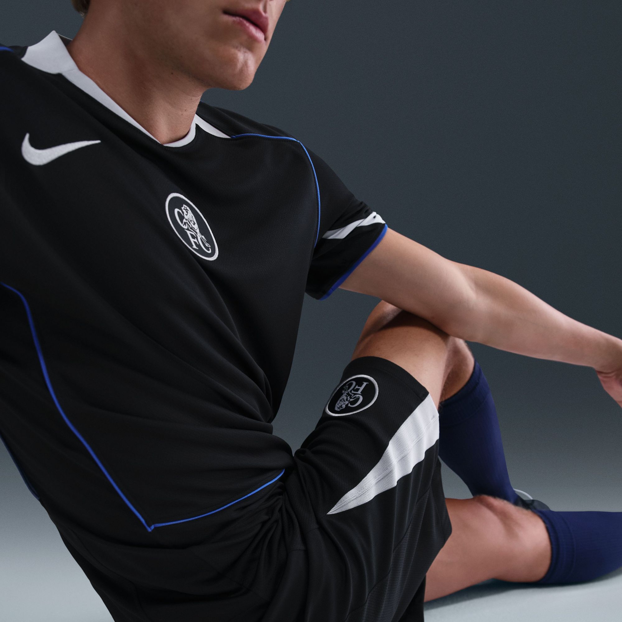 Nike Men's Chelsea FC Black Third Replica Shorts product image
