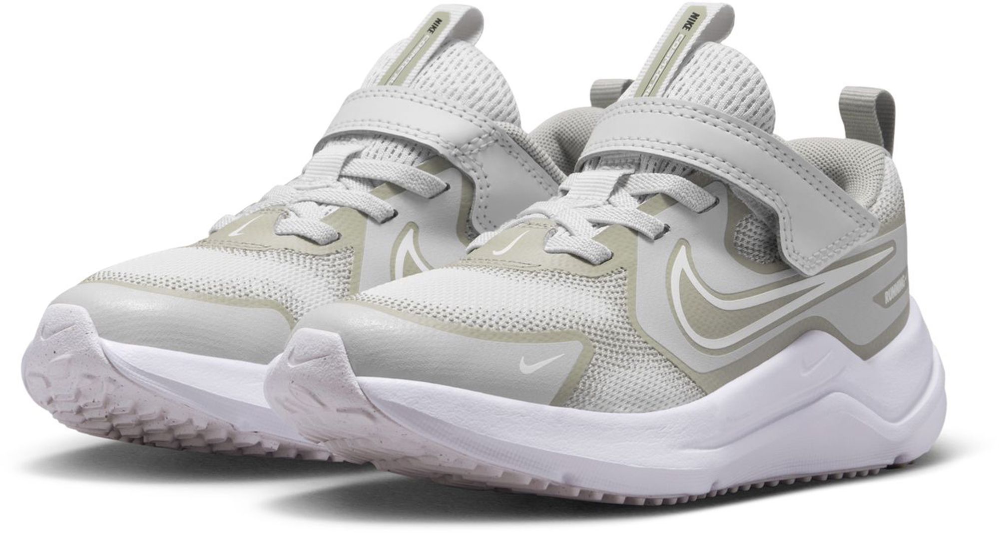 Nike Kids' Preschool Cosmic Runner Shoes product image