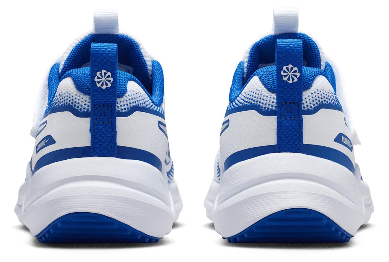 Nike Kids' Preschool Cosmic Runner Shoes product image