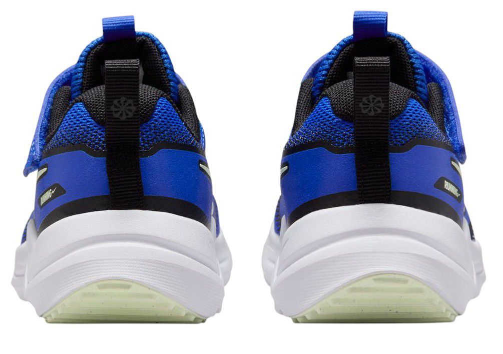 Nike Kids' Preschool Cosmic Runner Shoes product image