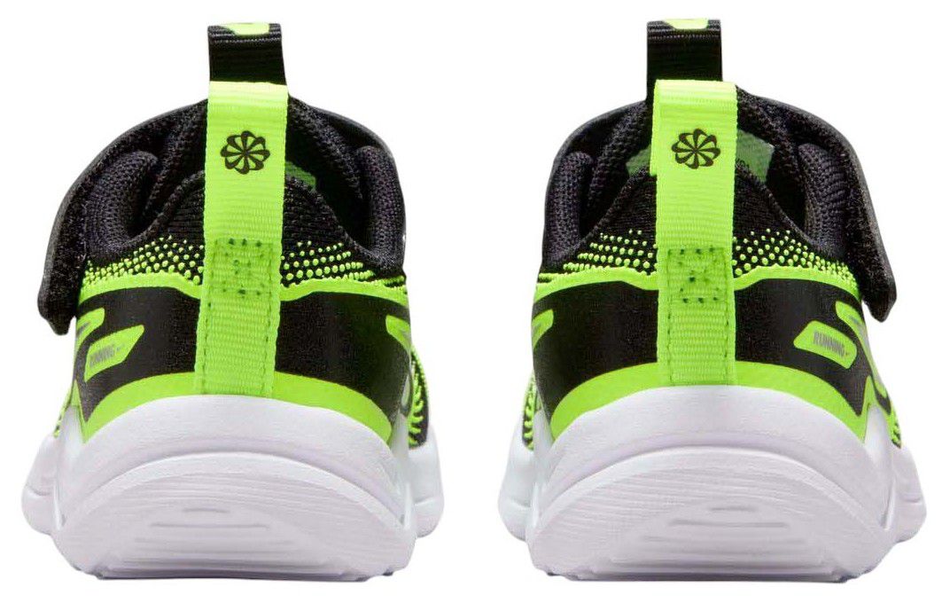 Nike Toddler Cosmic Runner Shoes product image