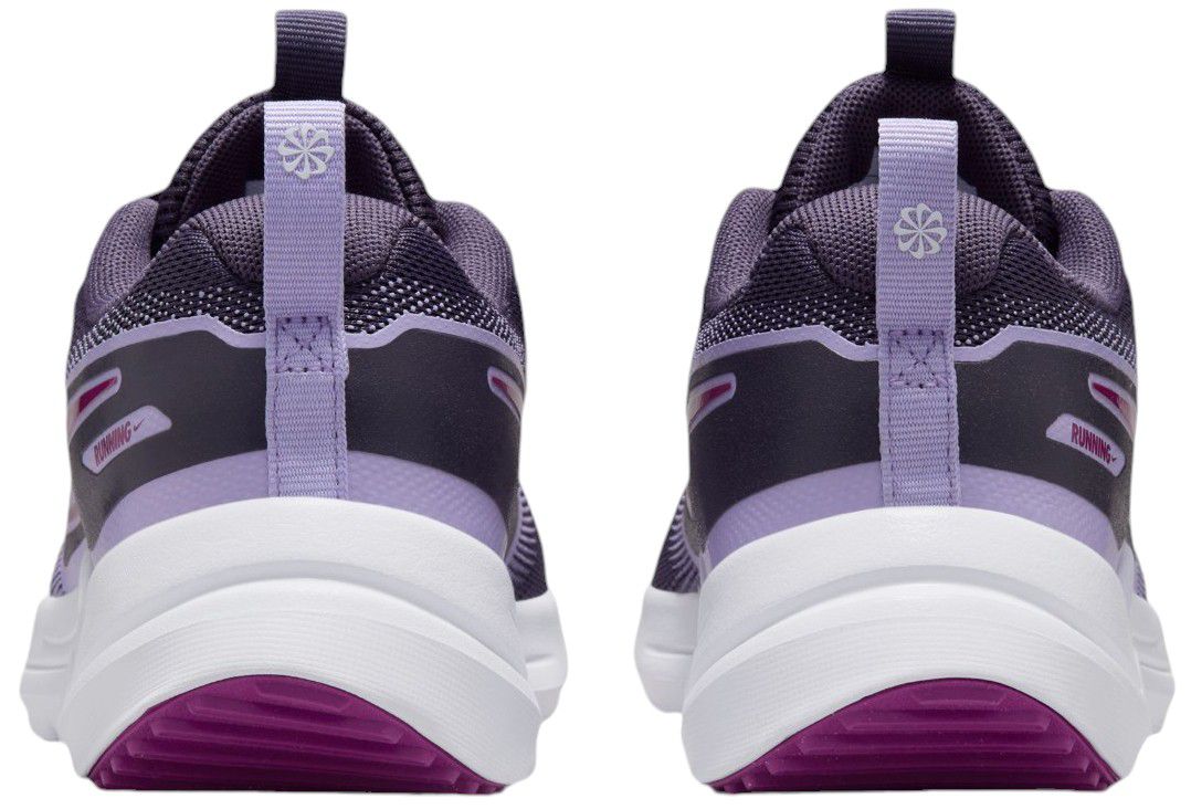 Nike Kids' Grade School Cosmic Runner Shoes product image