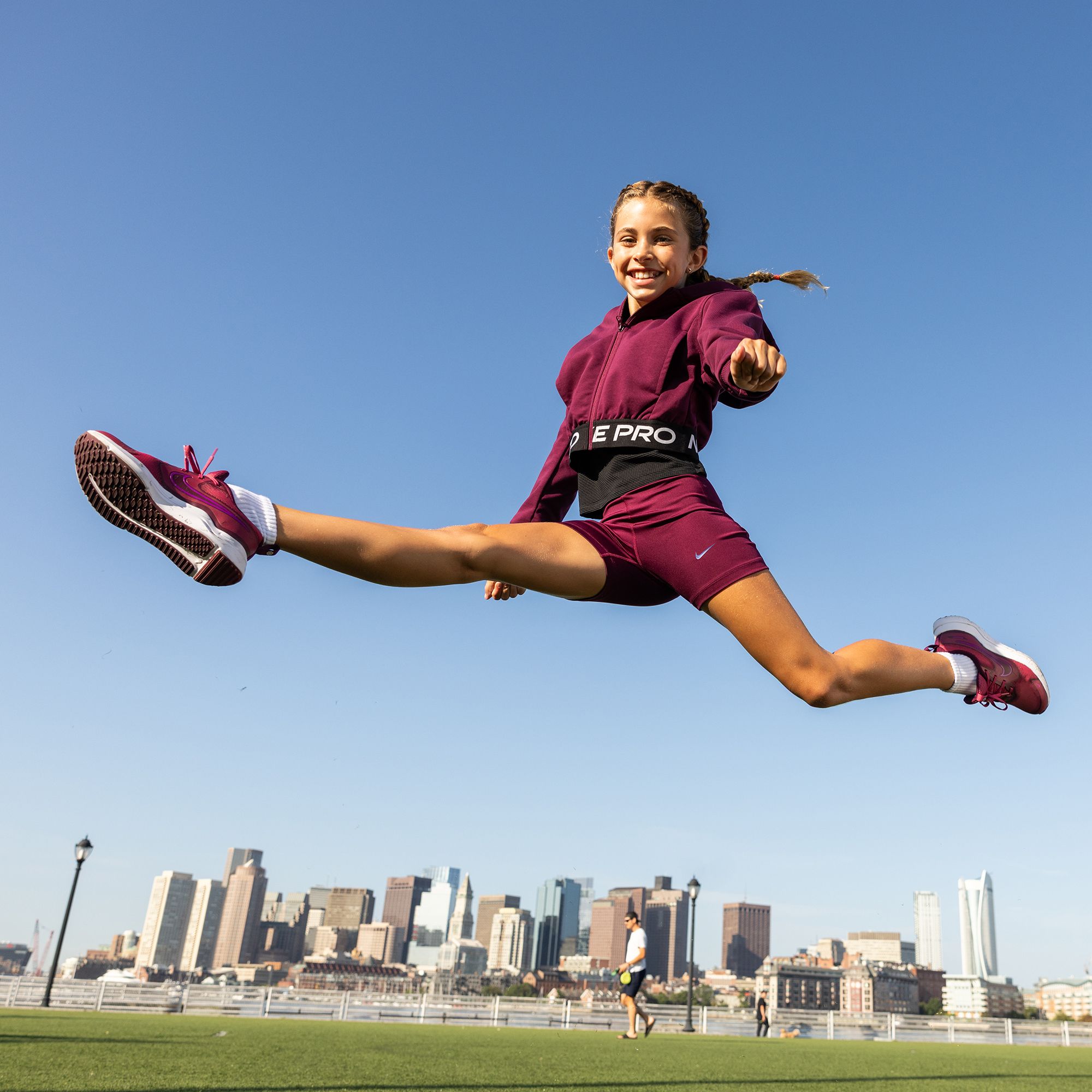 Nike Kids' Grade School Cosmic Runner Shoes product image