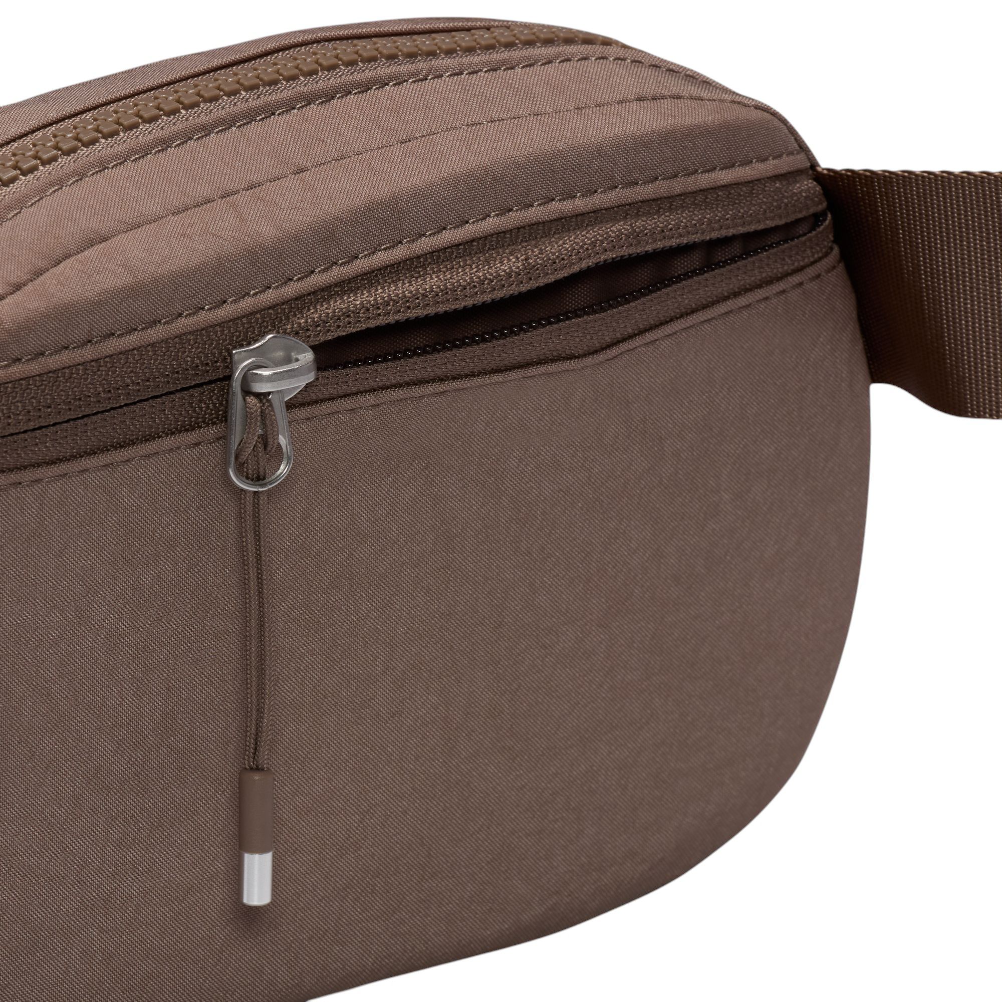 Nike Adult Aura Crossbody Bag product image