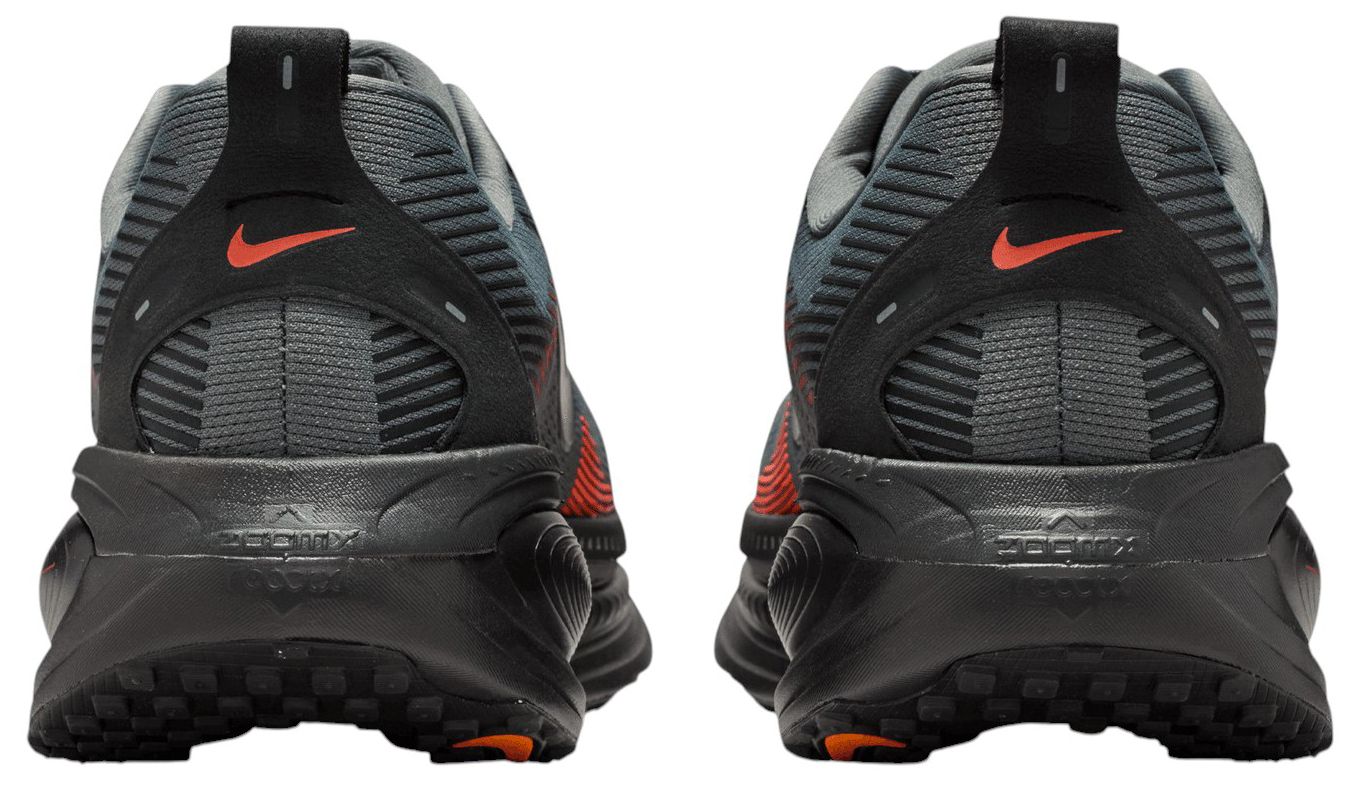 Nike Men's Vomero 18 Running Shoes product image