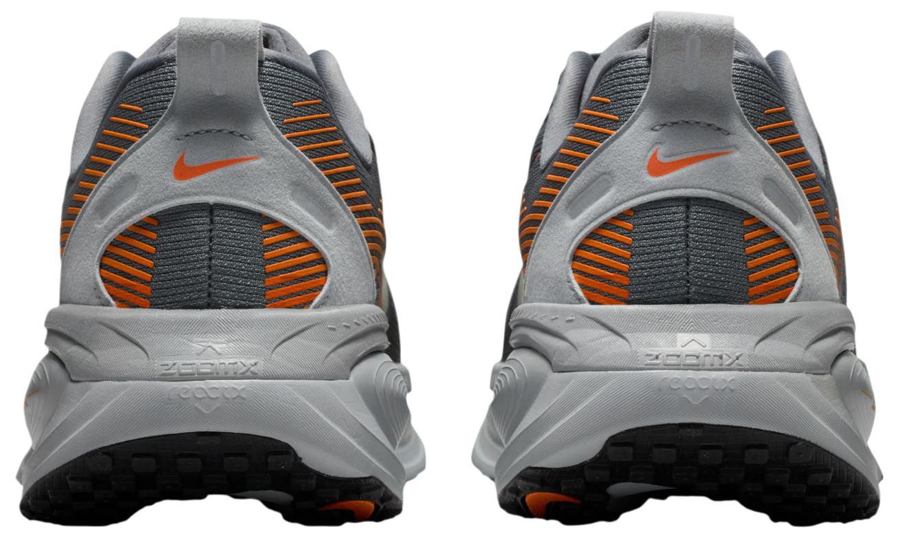 Nike Men's Vomero 18 Running Shoes product image