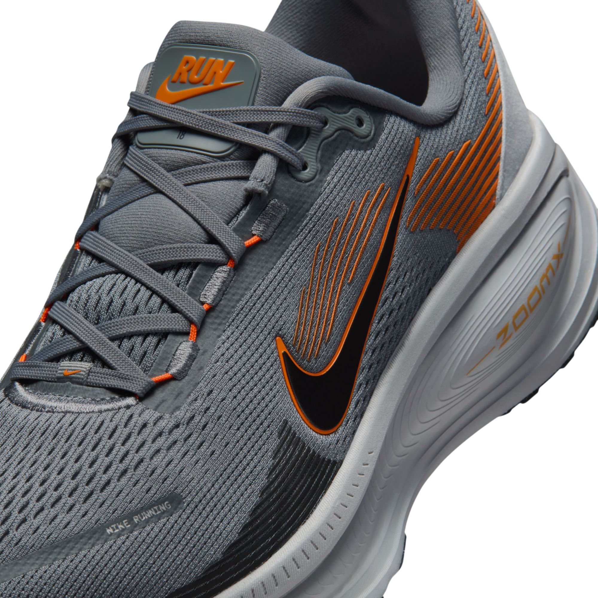 Nike Men's Vomero 18 Running Shoes product image
