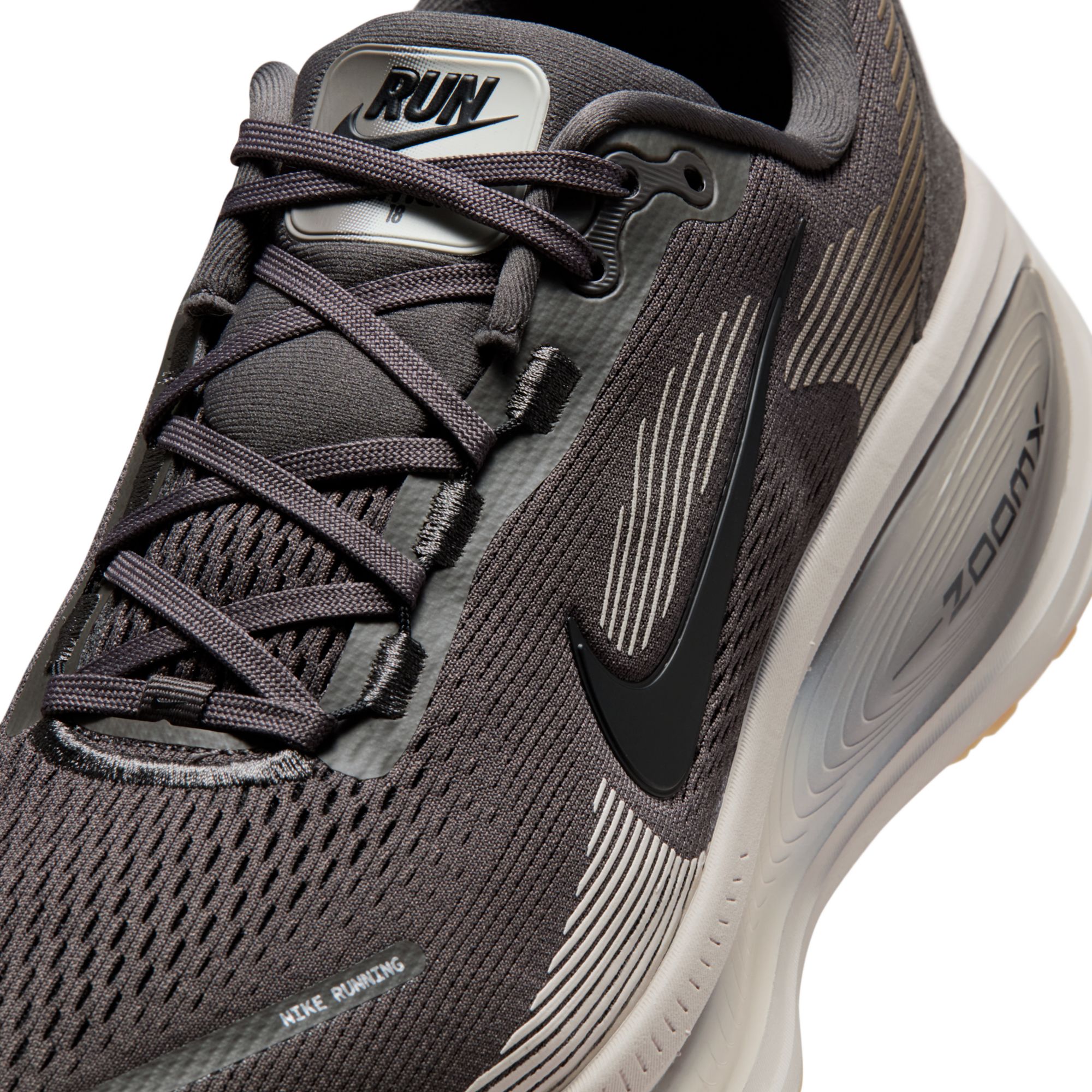 Nike Men's Vomero 18 Running Shoes product image