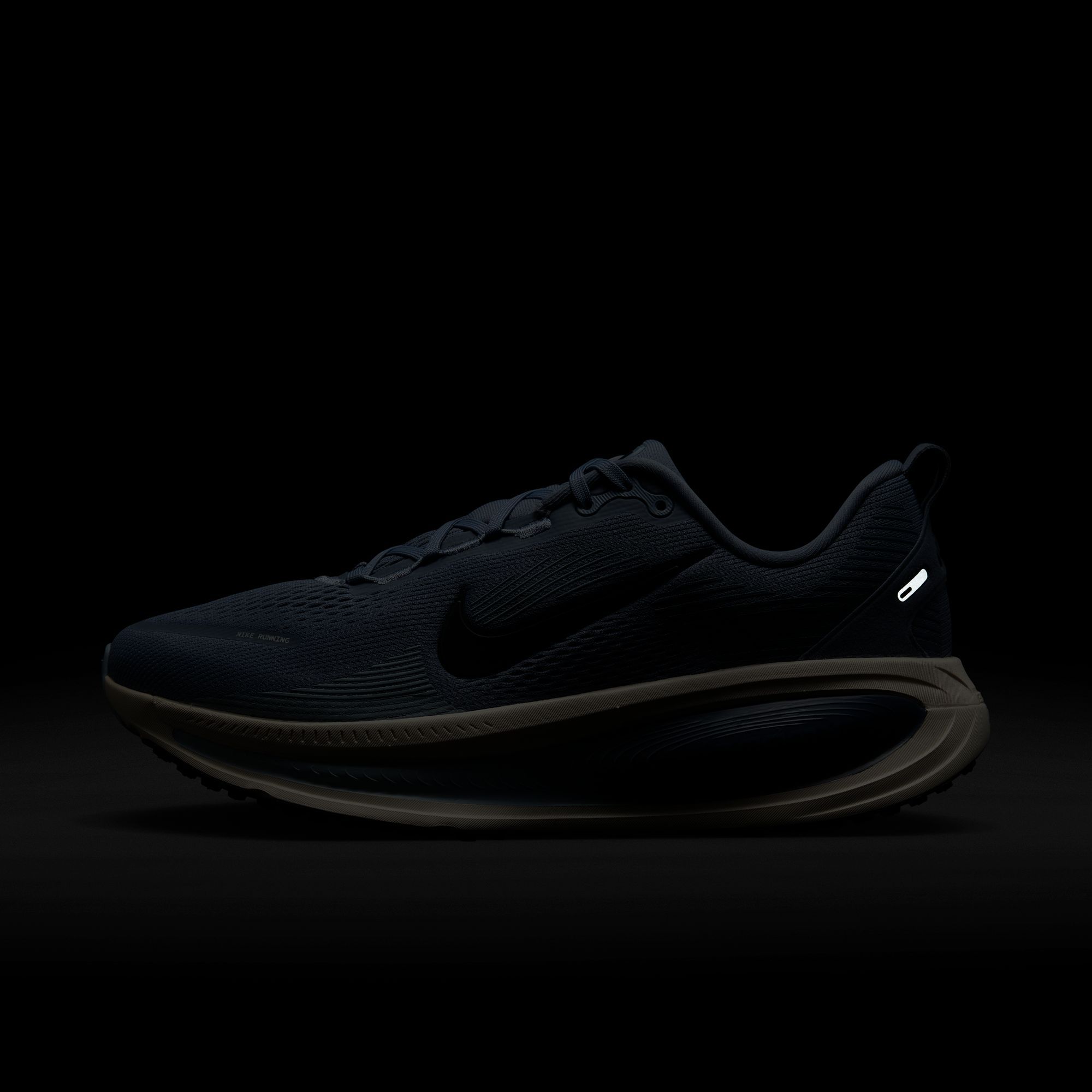 Nike Men's Vomero 18 Running Shoes product image