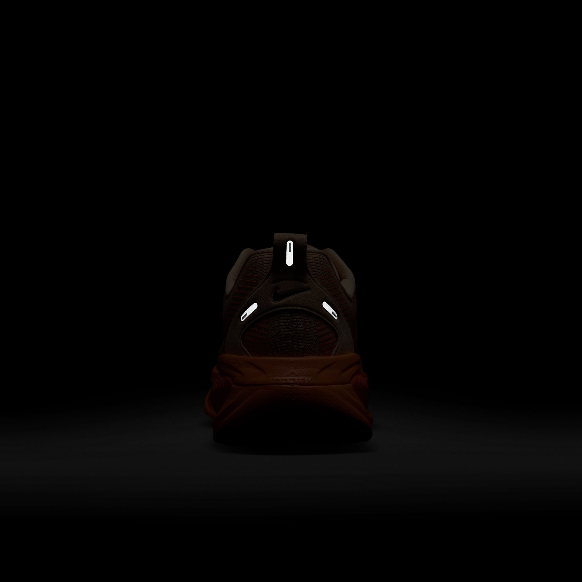 Nike Men's Vomero 18 Running Shoes product image