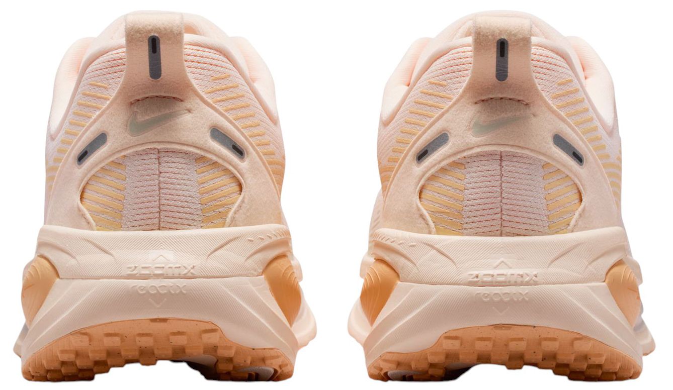 Nike Women's Vomero 18 Running Shoes product image