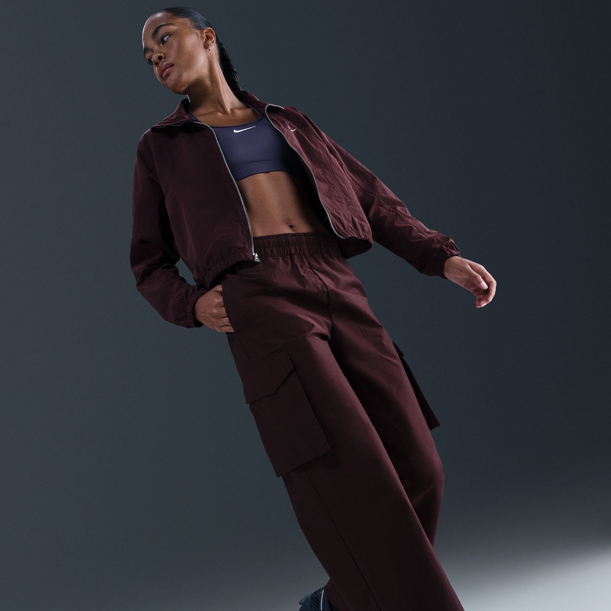 Nike Women's Sportswear Everything Woven Mid-Rise Cargo Pants product image